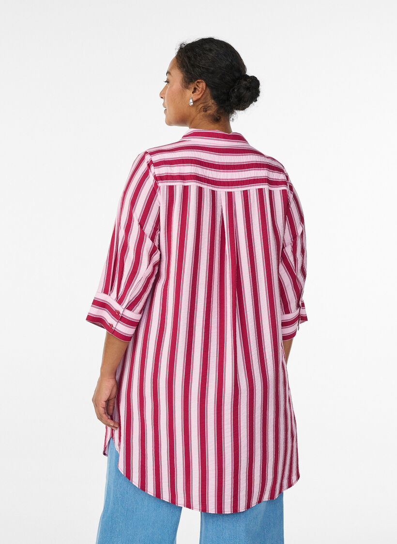 Kort kjole med krave og brystlomme, Lyser&oslash;d, Model image number 2