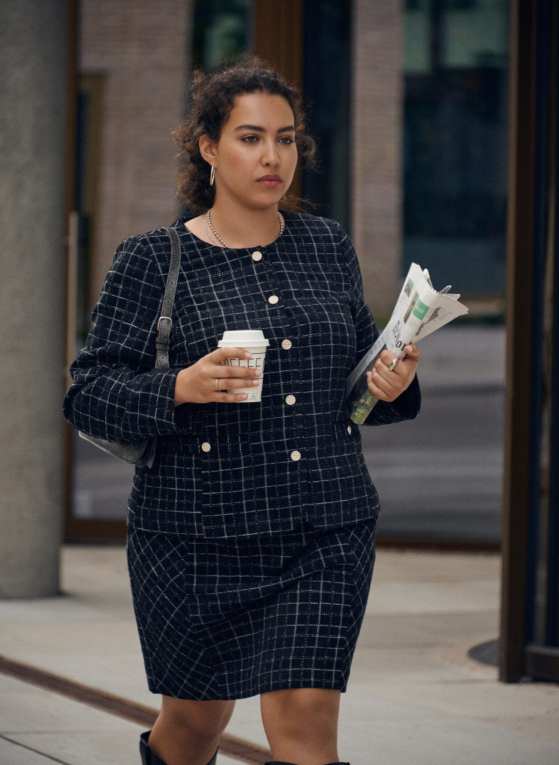 Zizzi Nederdel med ternet m&oslash;nster, Sort, Image image number 0