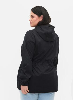 Anorak med hætte og lomme, Black, Model image number 1