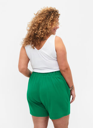 Shorts med lommer og løs pasform, Jolly Green, Model image number 1