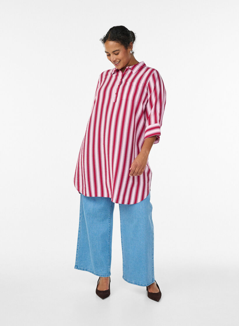 Kort kjole med krave og brystlomme, Lyserød, Model image number 1