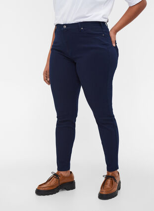 Højtaljede Amy jeans med 4-way stretch, Dark blue, Model image number 2