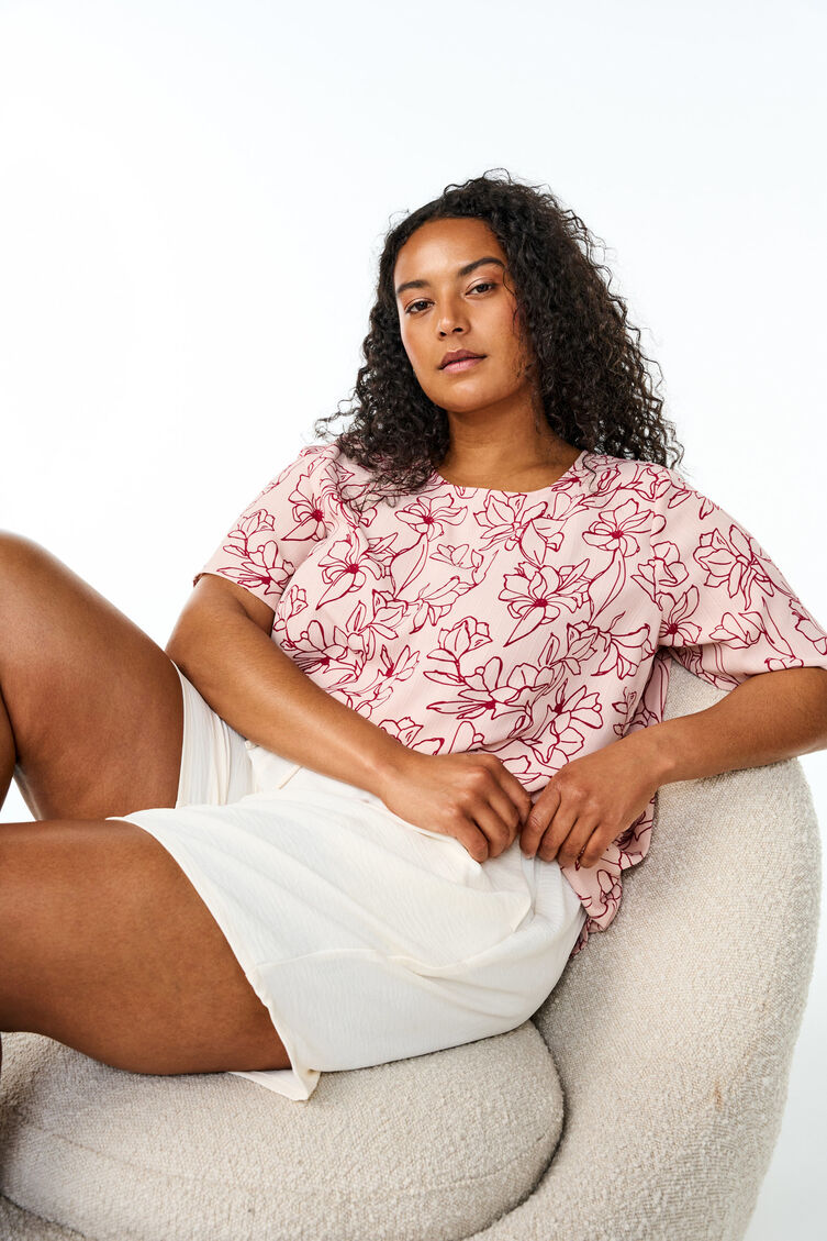 Kortærmet bluse med rund hals, Lyserød, Image image number 0