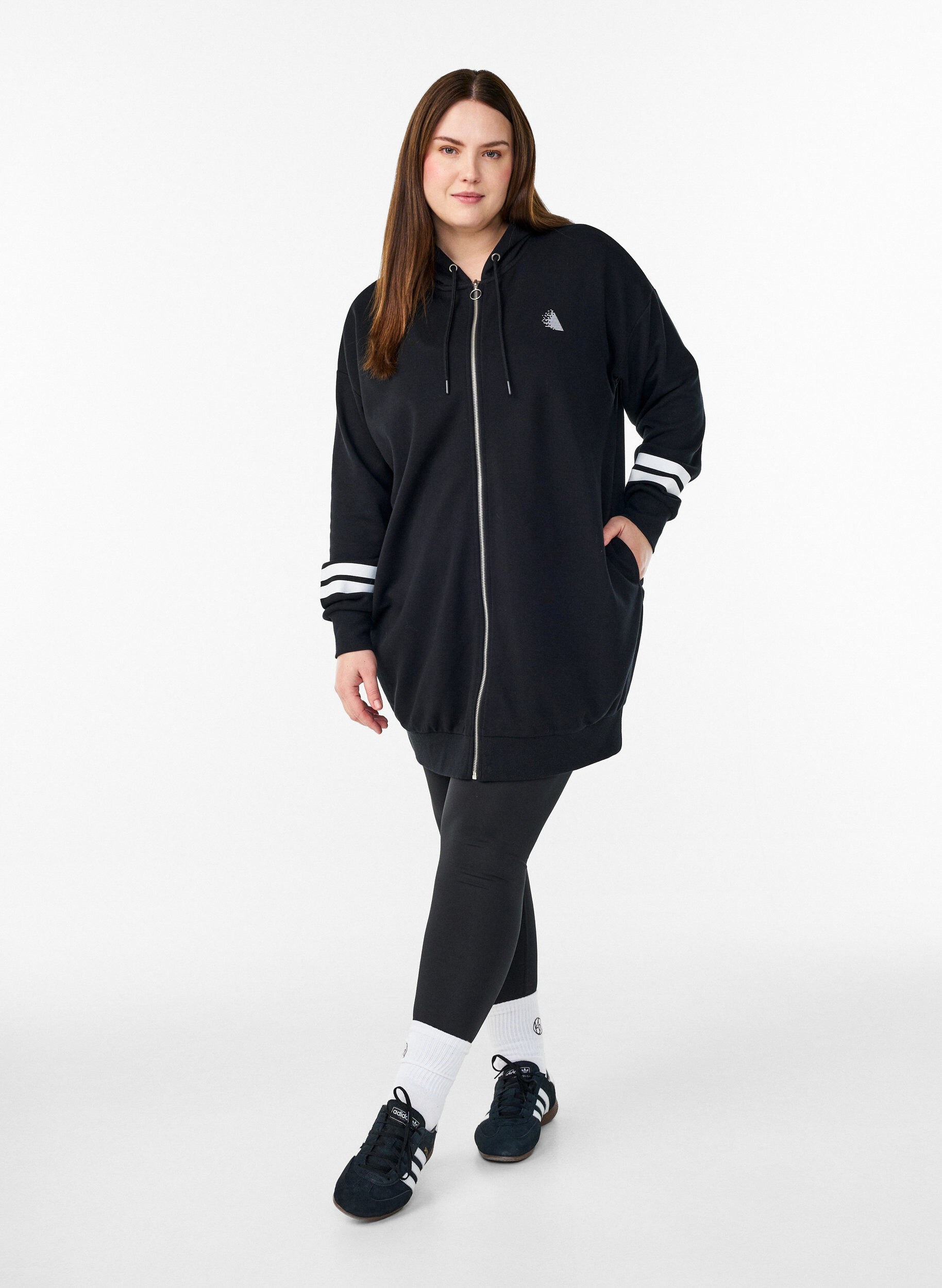 Zizzi Lang sweat cardigan med printdetaljer, Sort, Model image number 1