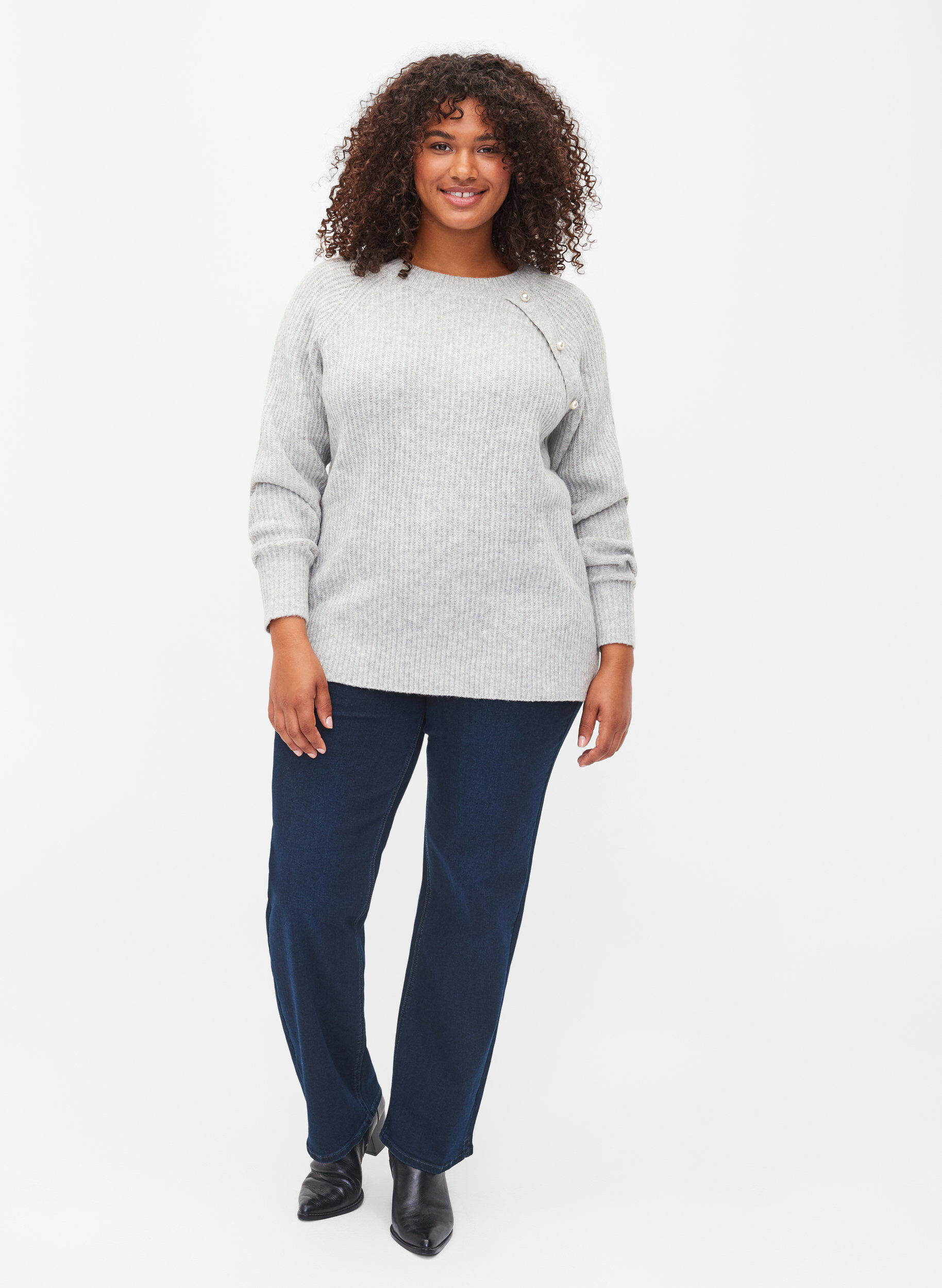 Zizzi Meleret striktr&oslash;je med perleknapper, Light Grey Melange, Model image number 3