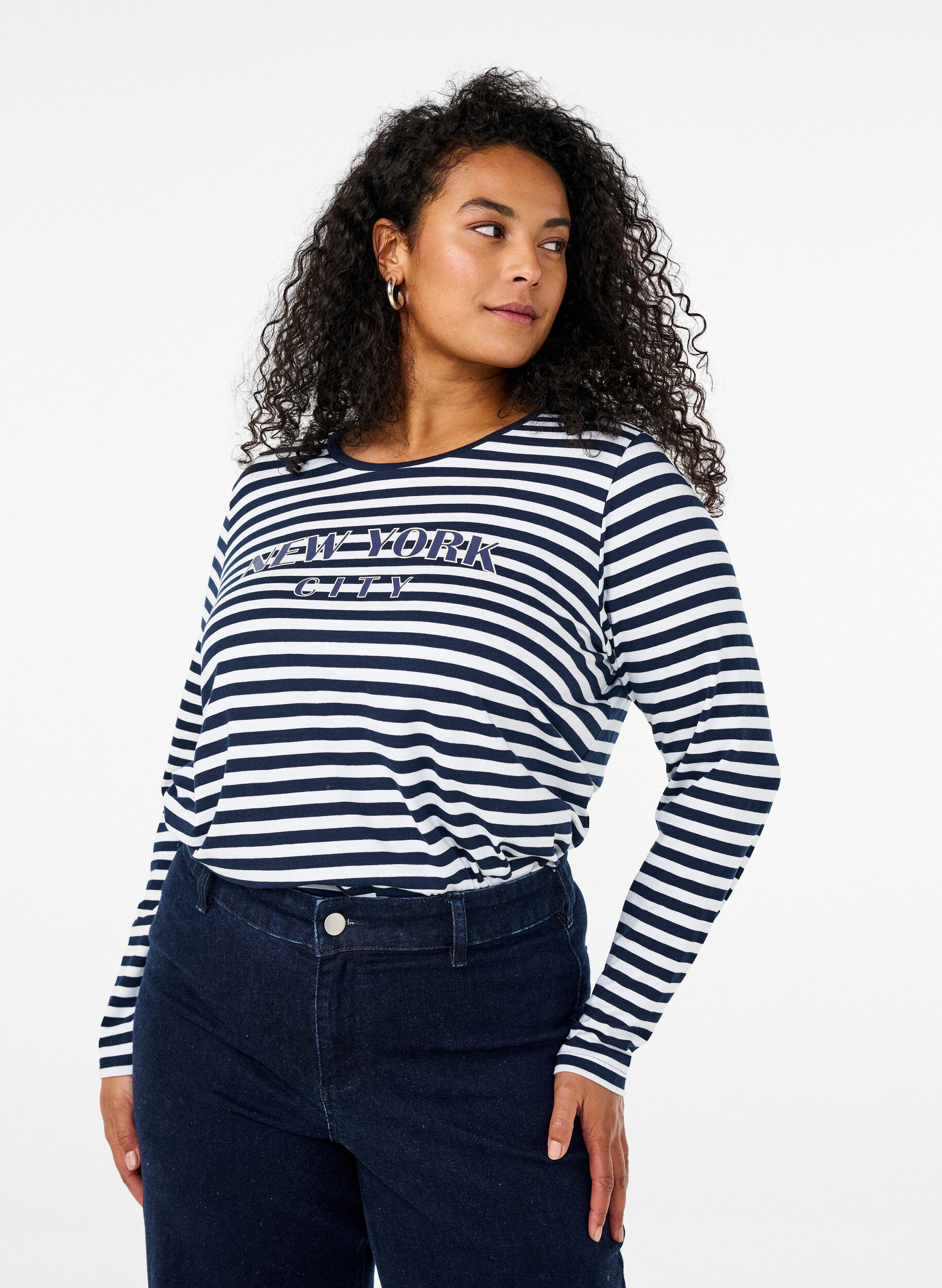 Zizzi Bluse med striber og motiv, White w.Navy Stripe, Model image number 0