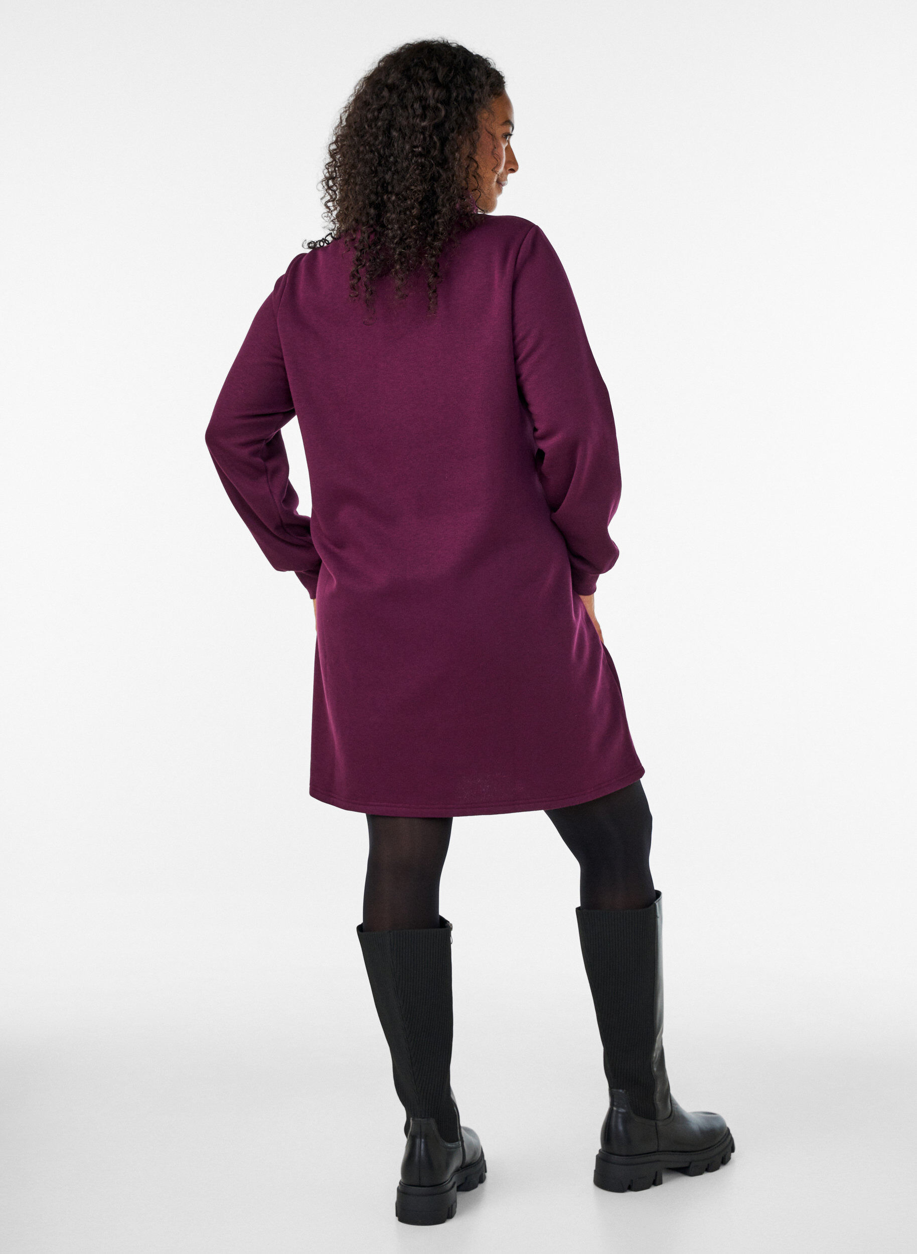 ZizziSweatkjole med h&oslash;j ribkrave og lynl&aring;s, Lilla, Model image number 2