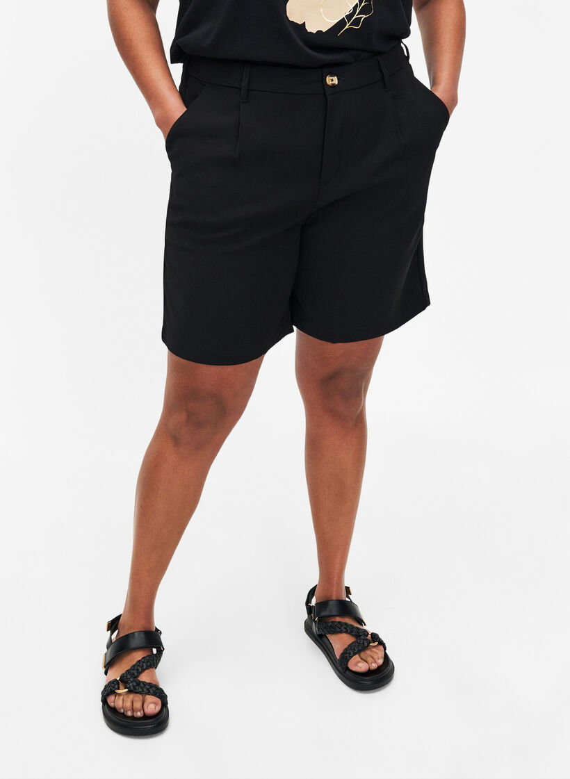 Bermudashorts med høj talje, Black, Model image number 2