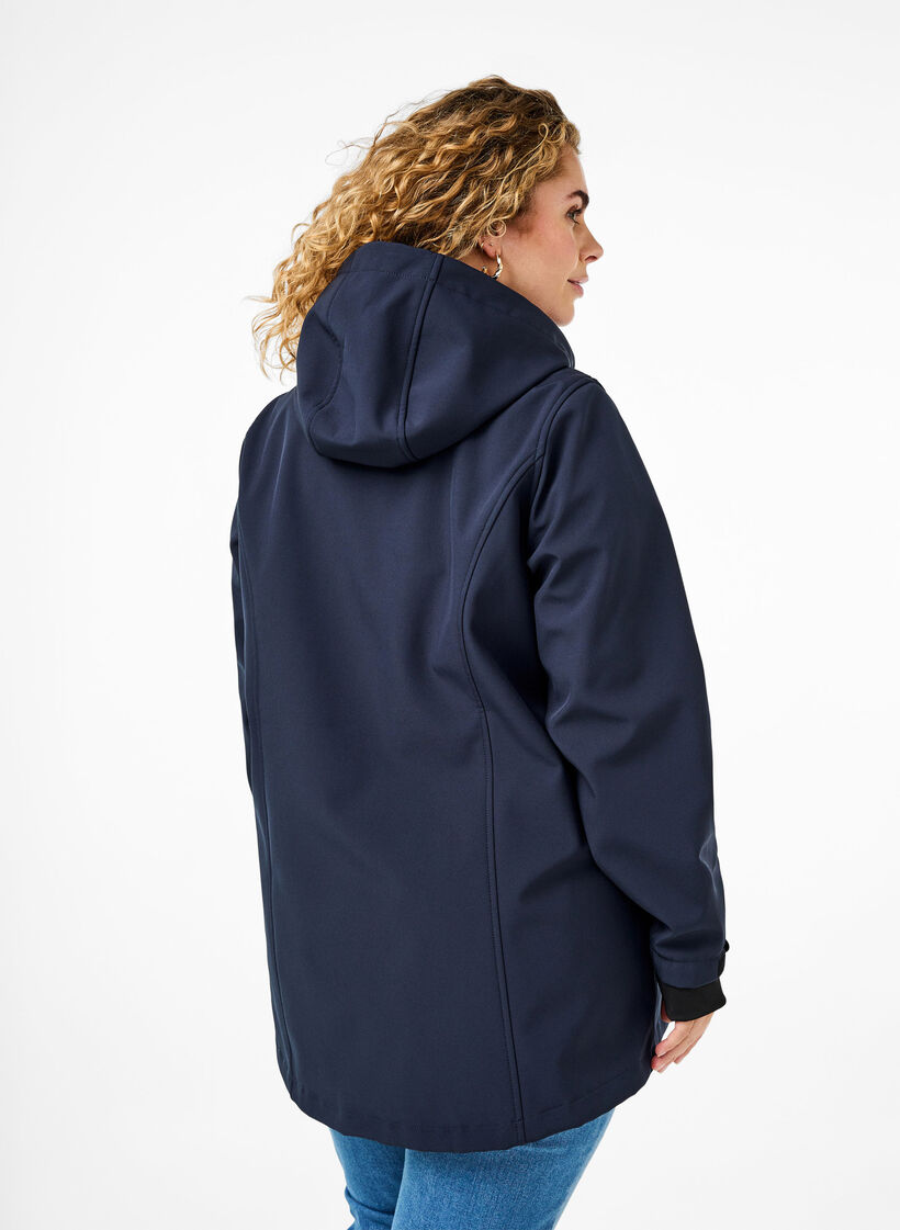 Kort softshell jakke med aftagelig h&aelig;tte, Bl&aring;, Model image number 2