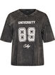 Oversize T-shirt i &oslash;kologisk bomuld med college print, Sort, Packshot image number 0