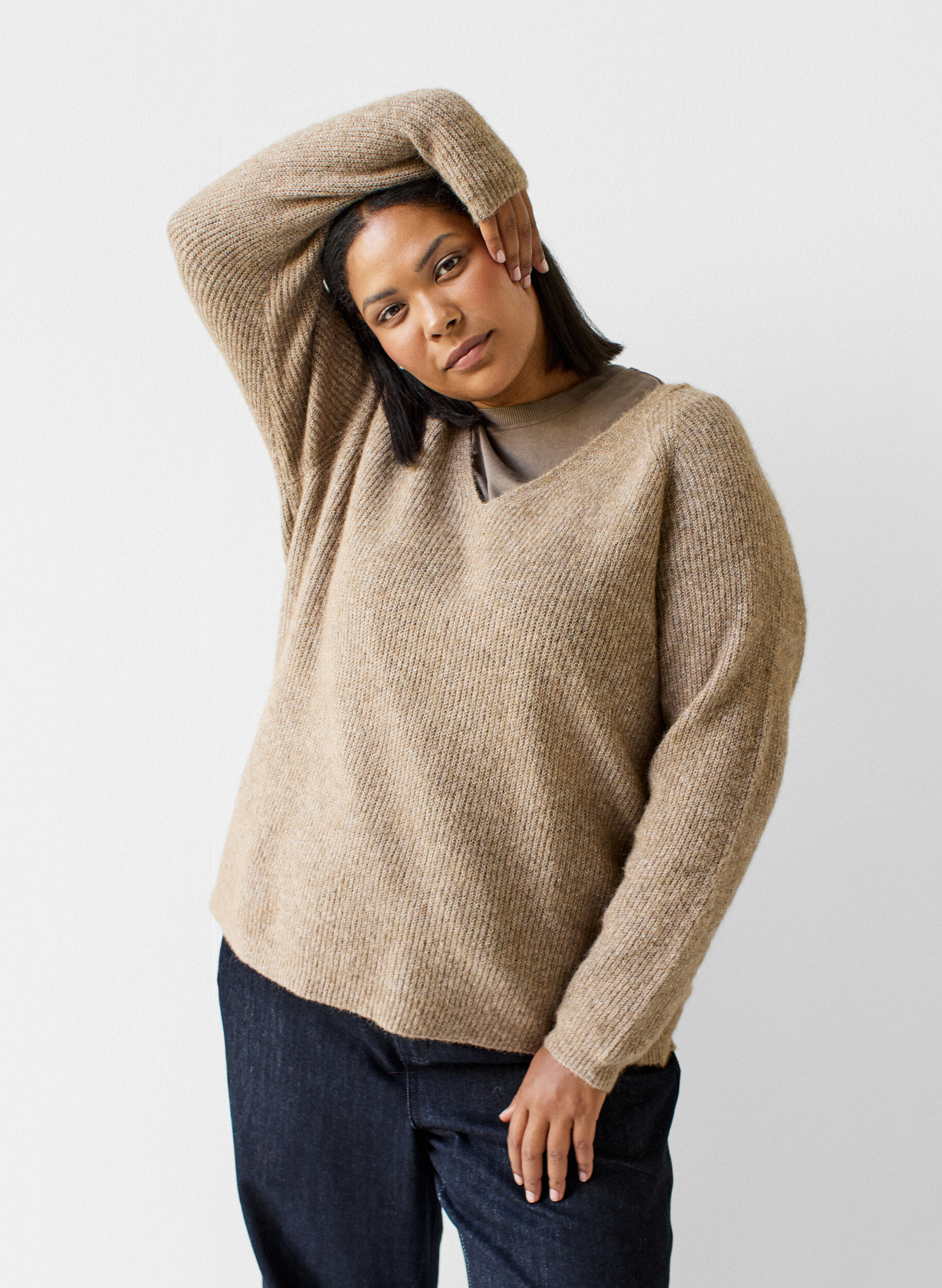 ZizziStrikbluse med V-hals og raglan&aelig;rmer, Brun, Model image number 3