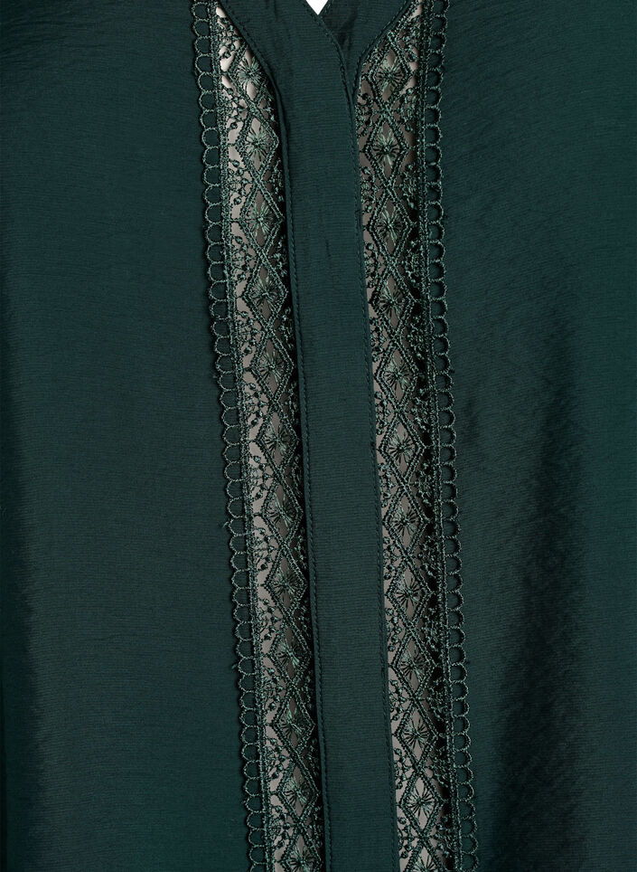 Bluse med V-hals og broderede bånd, Grøn, Packshot image number 2