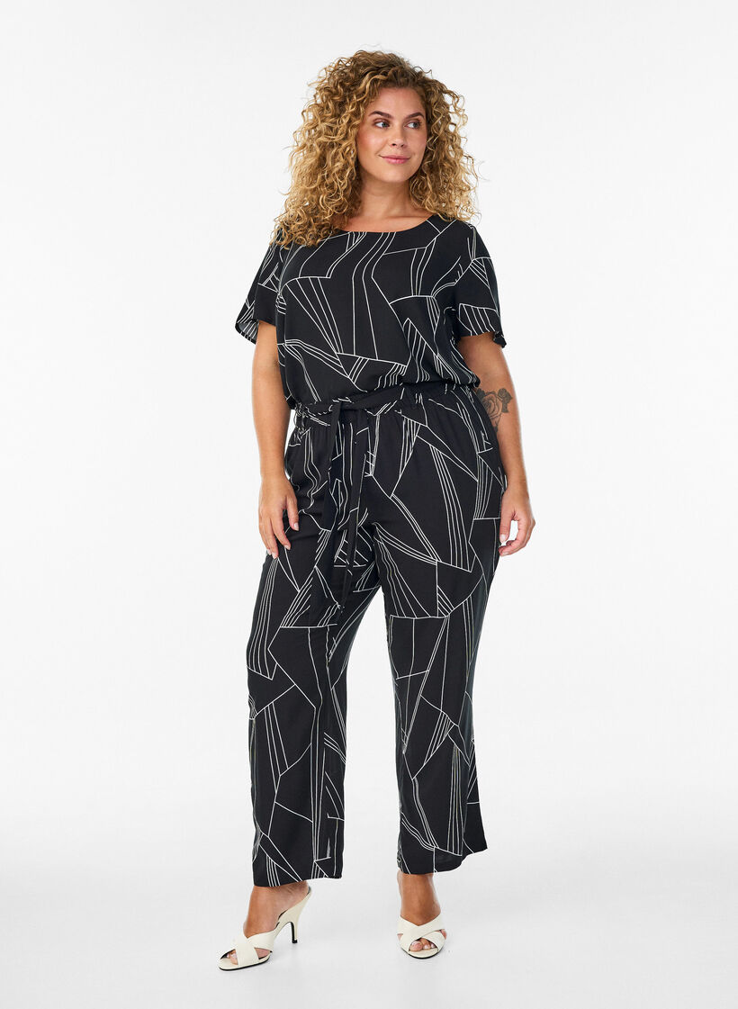 Kort&aelig;rmet bluse i viskose med print, Sort, Model image number 1