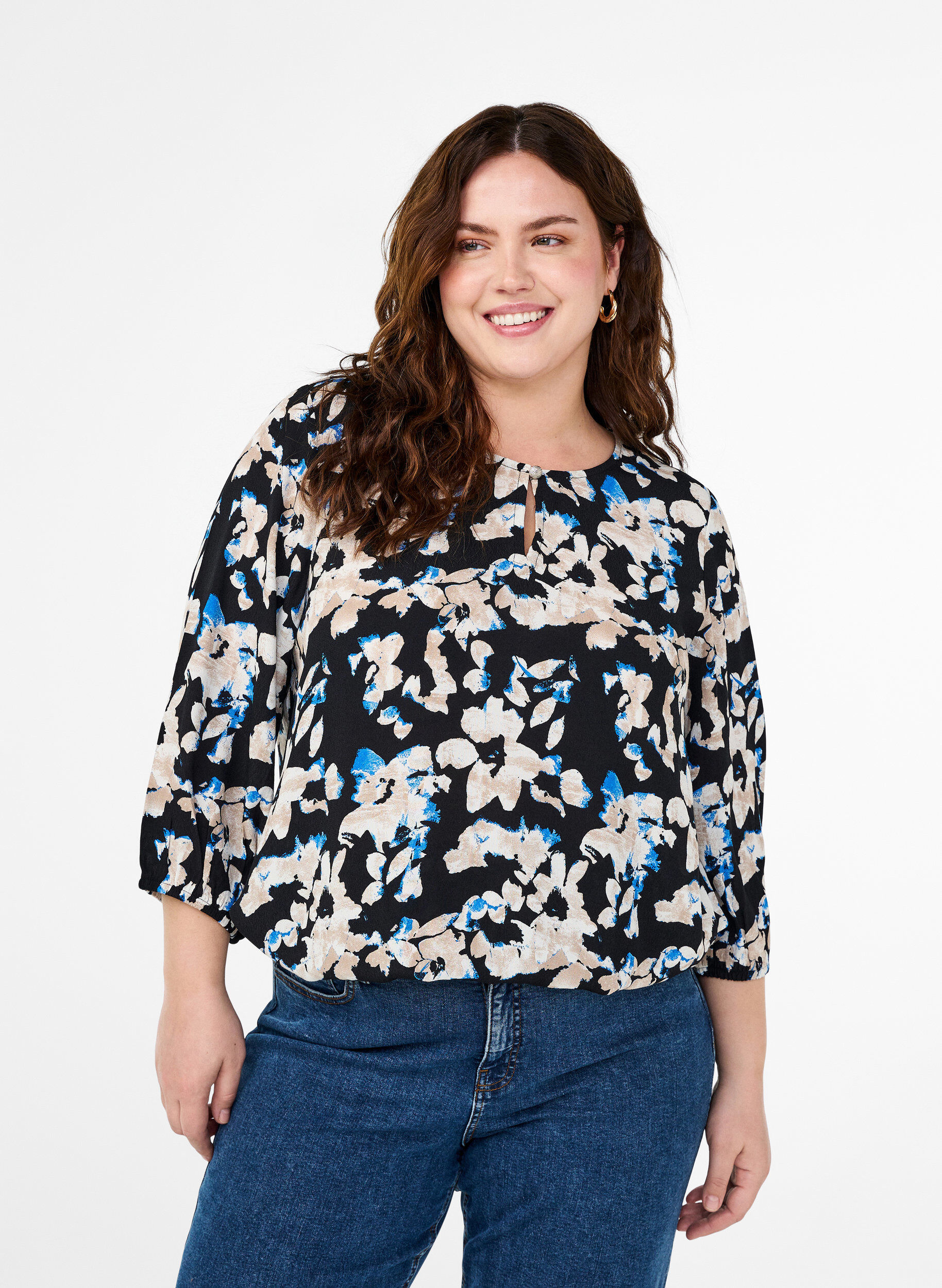 Zizzi Viskosebluse med print og smock, Sort, Model image number 0
