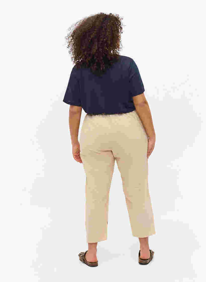 Cropped bukser i bomuld, Oxford Tan, Model image number 1