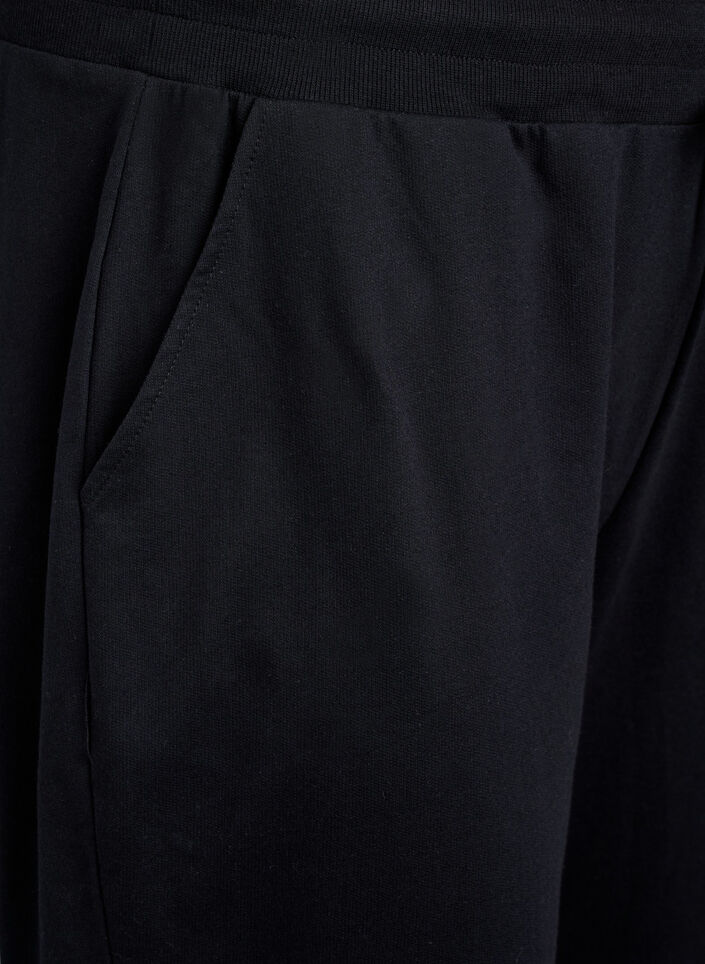 Løse træningsbukser med lommer, Sort, Packshot image number 2