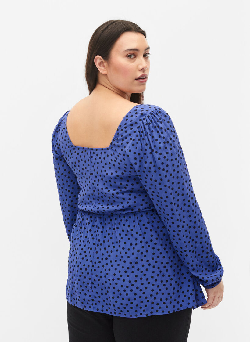 Prikket viskosebluse med smock, R.Blue w. Black Dot, Model image number 1