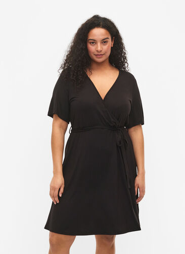 Wrap kjole i viskose med korte ærmer, Black, Model image number 0