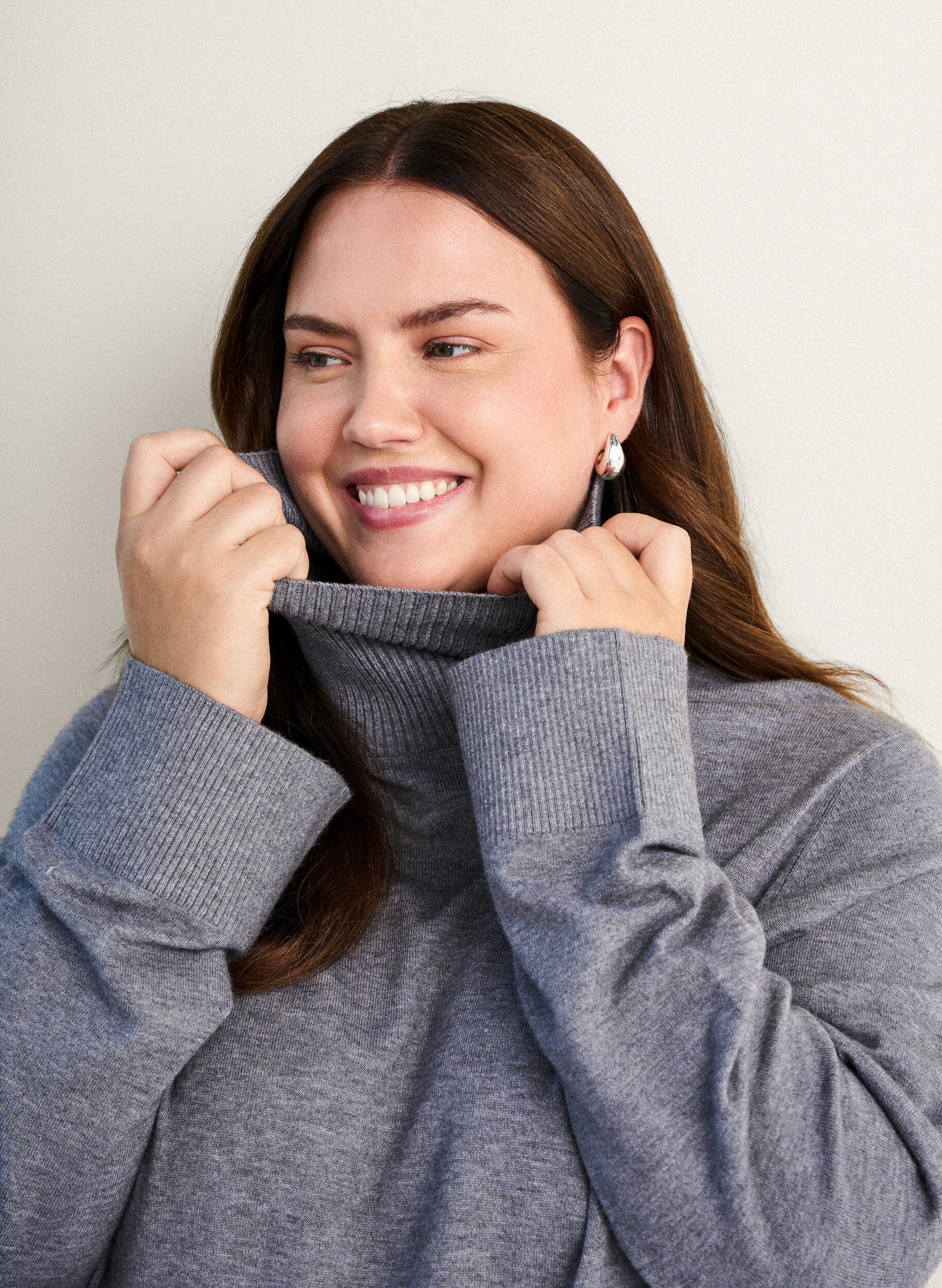 Zizzi Strikbluse med rullekrave og knapper i siden, Gr&aring;, Image image number 0