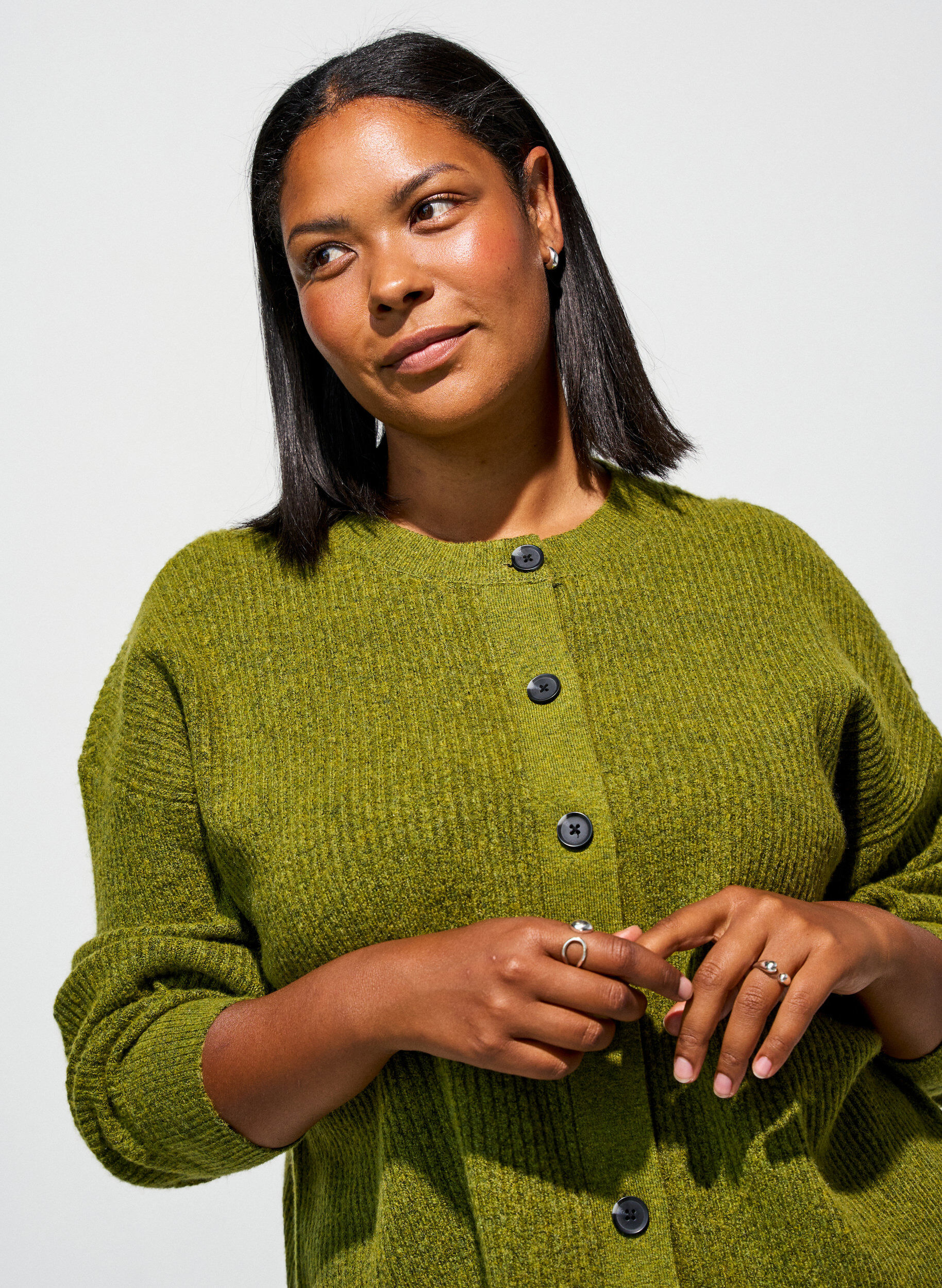 ZizziRibstrikket cardigan med knapper, Gr&oslash;n, Model image number 3