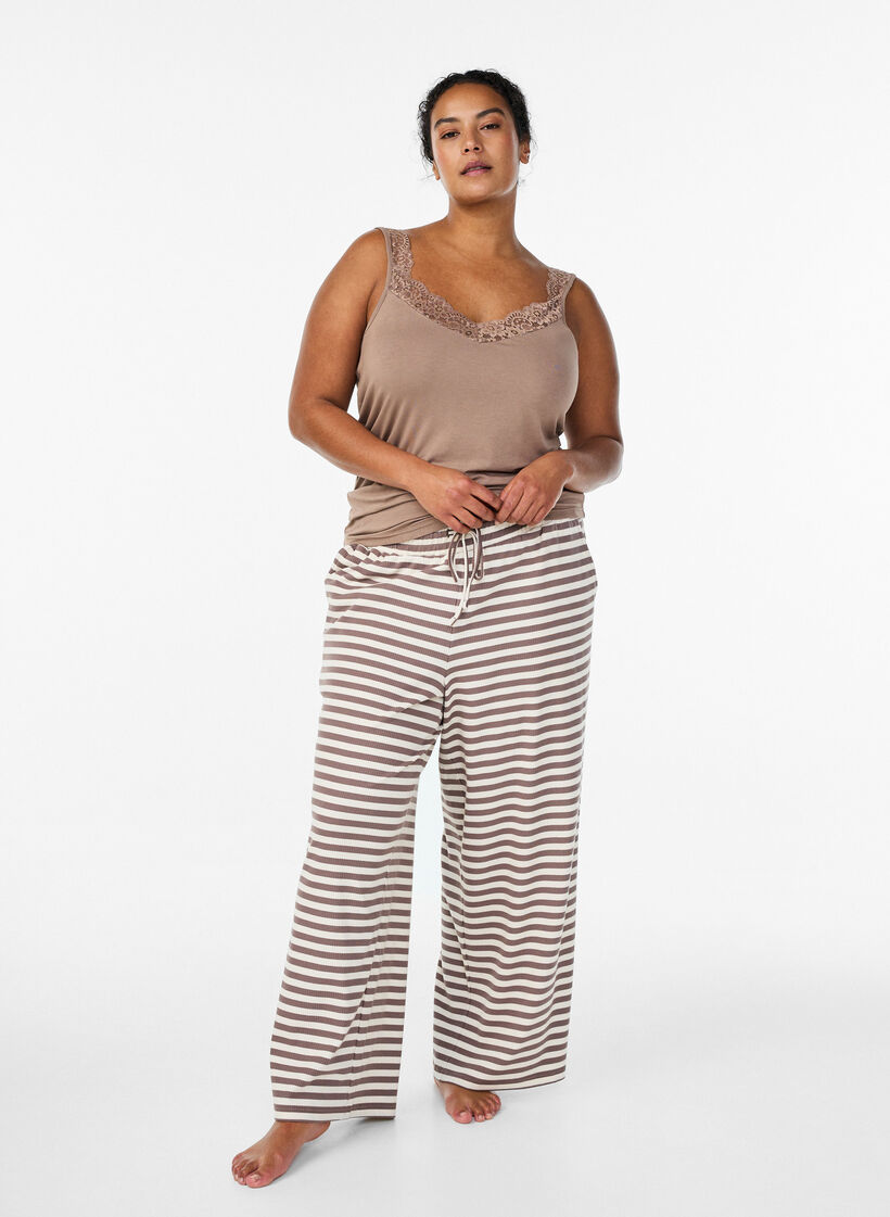 Stribede natbukser med h&oslash;j talje og brede ben, Beige, Model image number 0