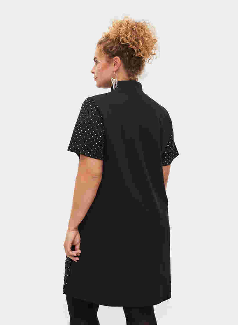 Kortærmet kjole med sten, Black, Model image number 1