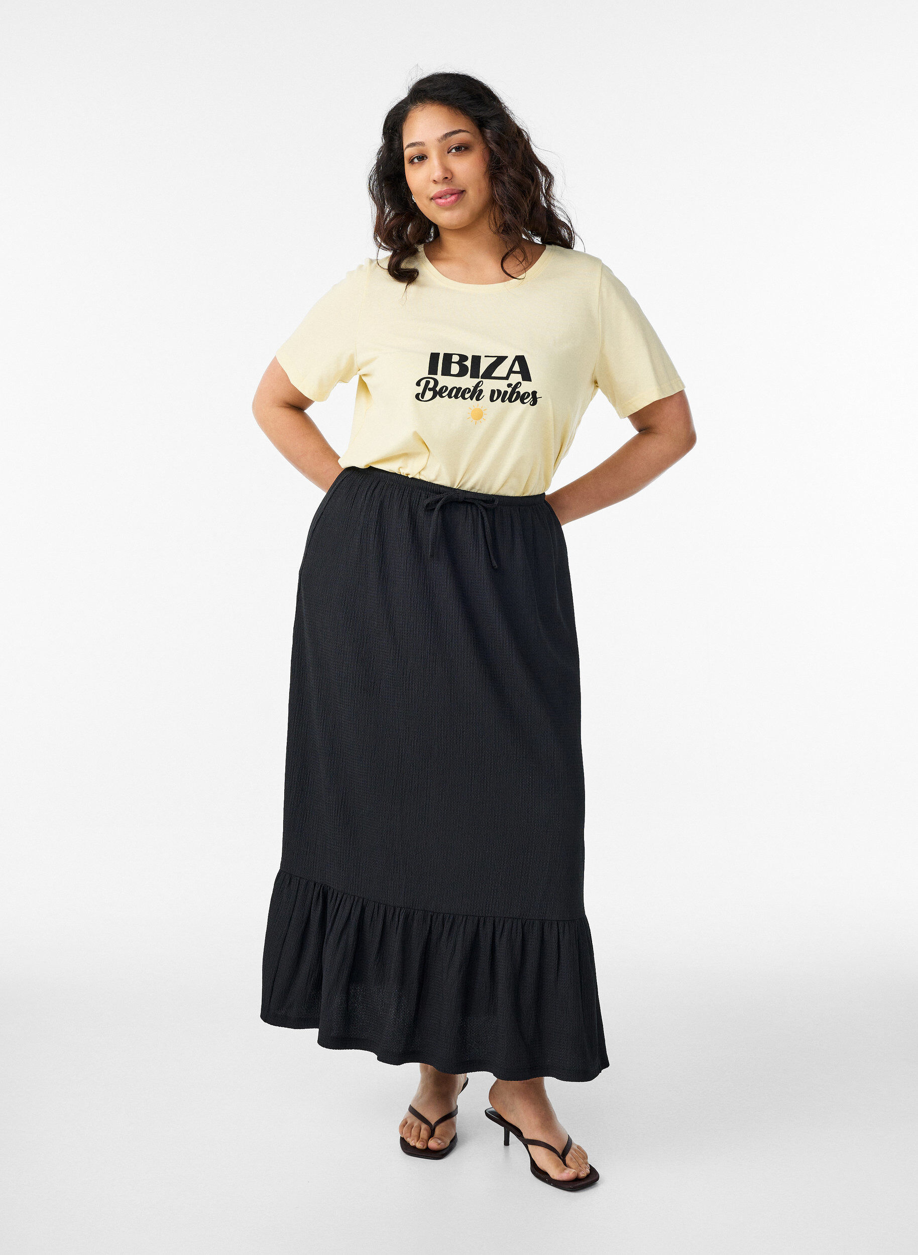 ZizziT-shirt med motiv, Gul, Model image number 1