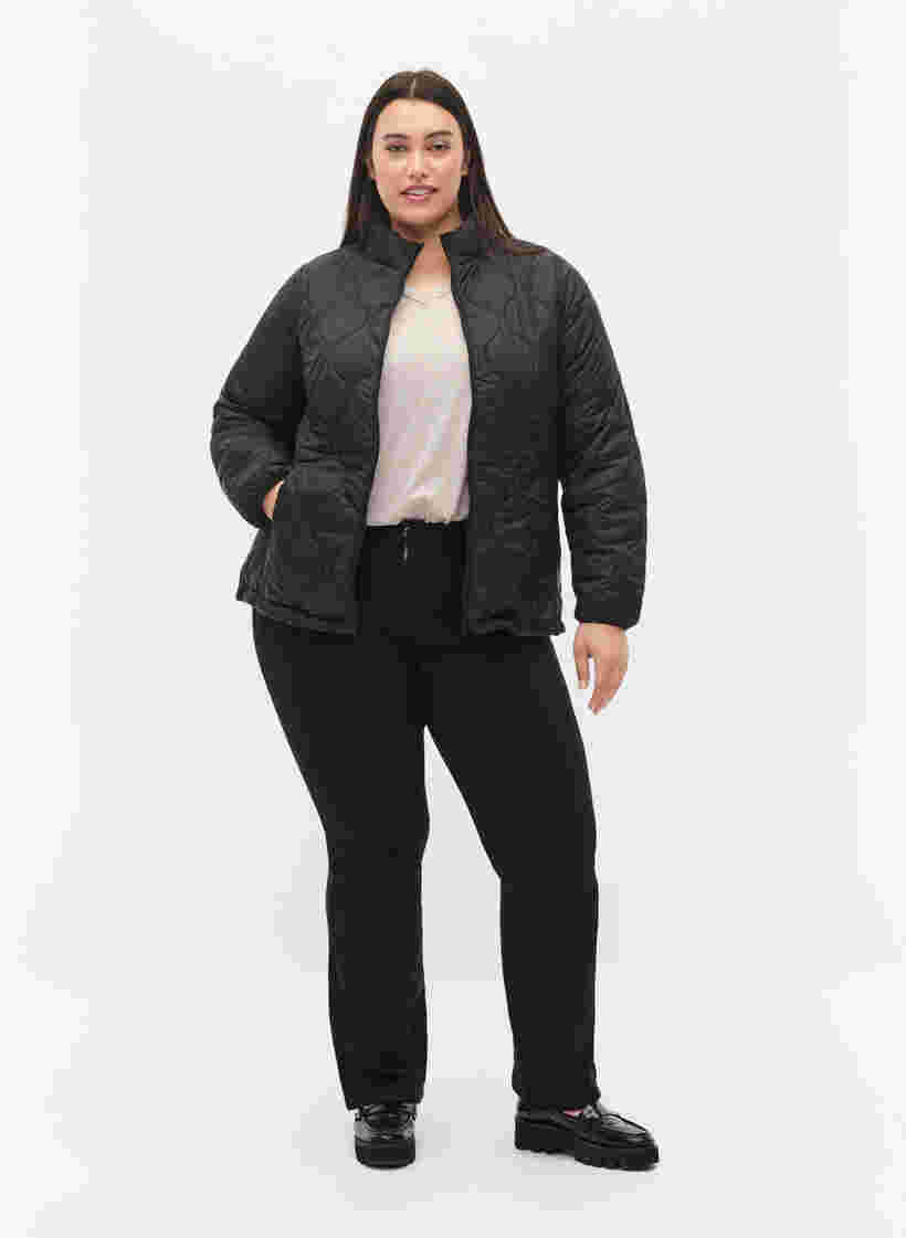 Quiltet jakke med lynlås og lommer , Black, Model image number 2