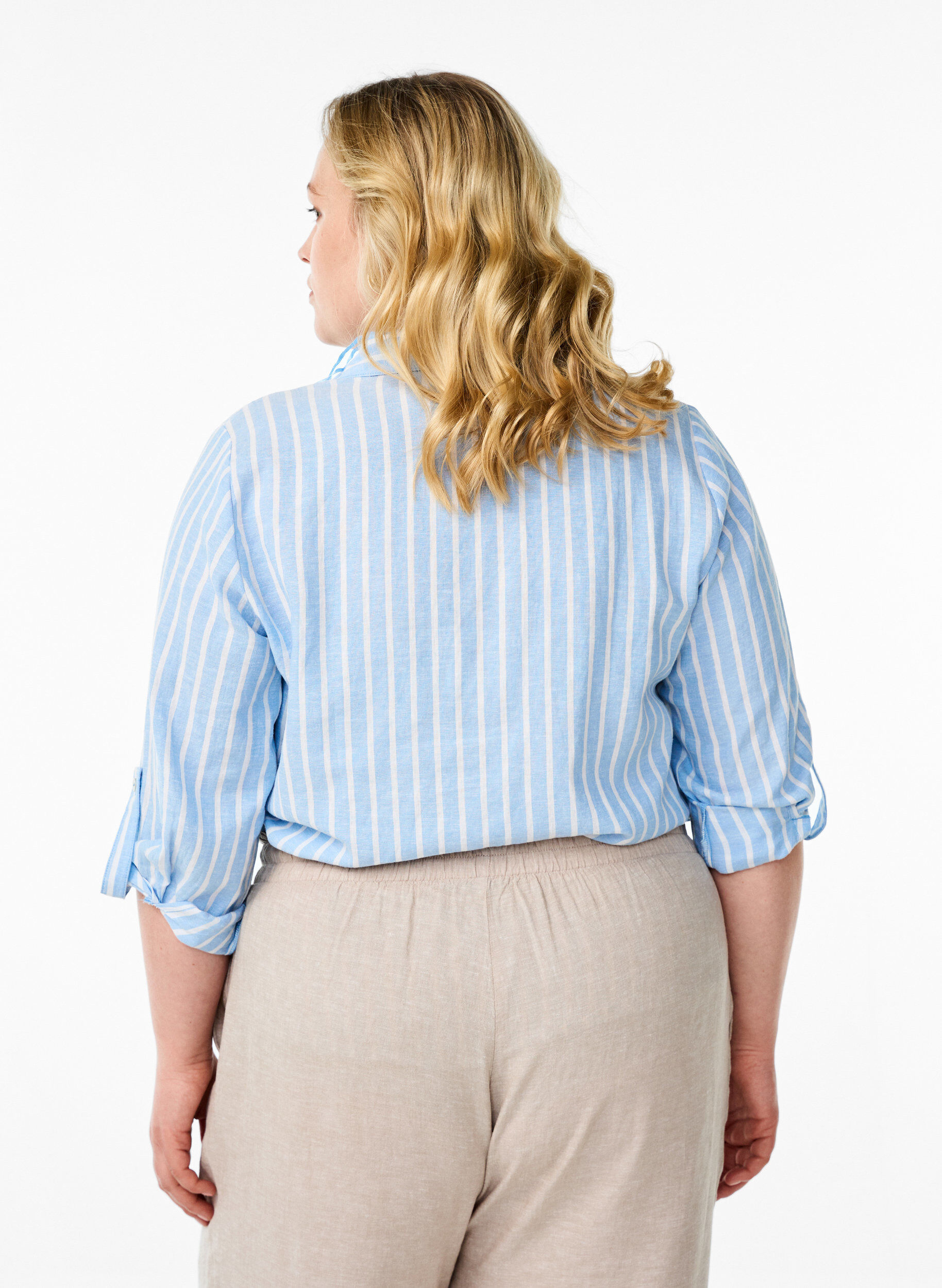 ZizziSkjorte i h&oslash;r og viskose med 3/4-&aelig;rmer, Bl&aring;, Model image number 2