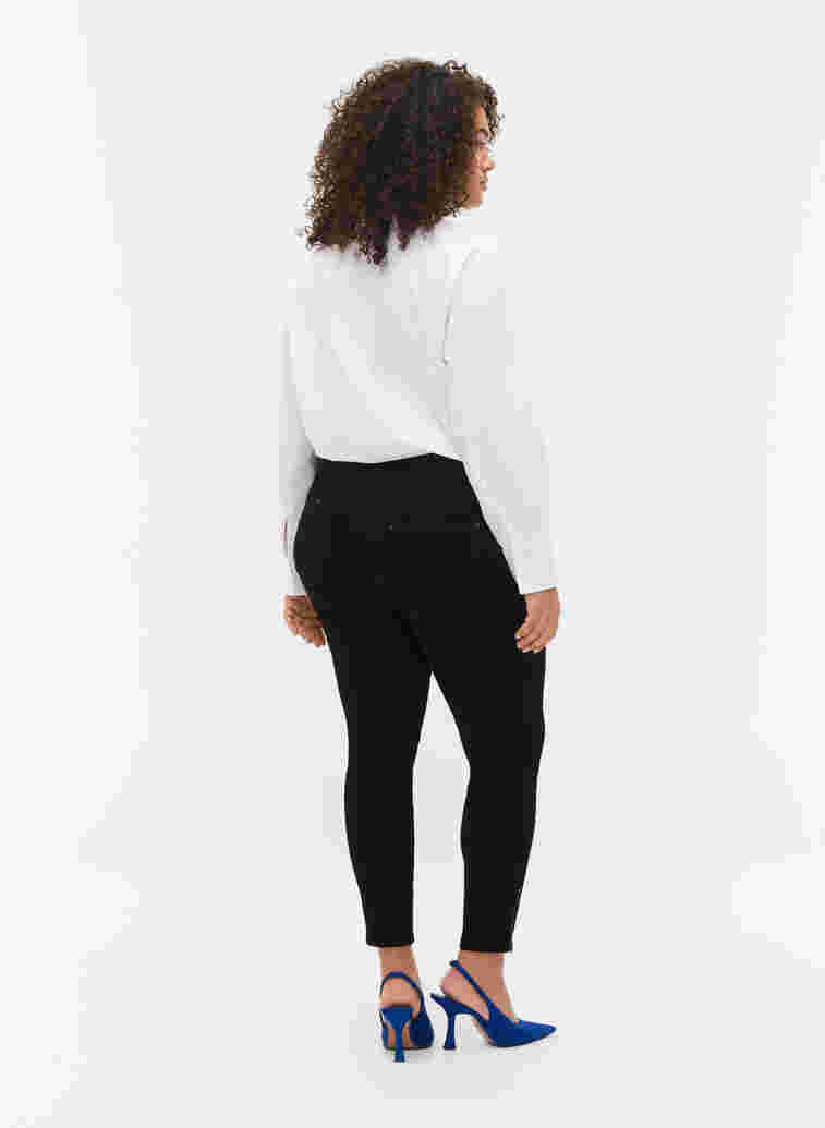 Cropped Amy jeans med lynlås, Black denim, Model image number 1