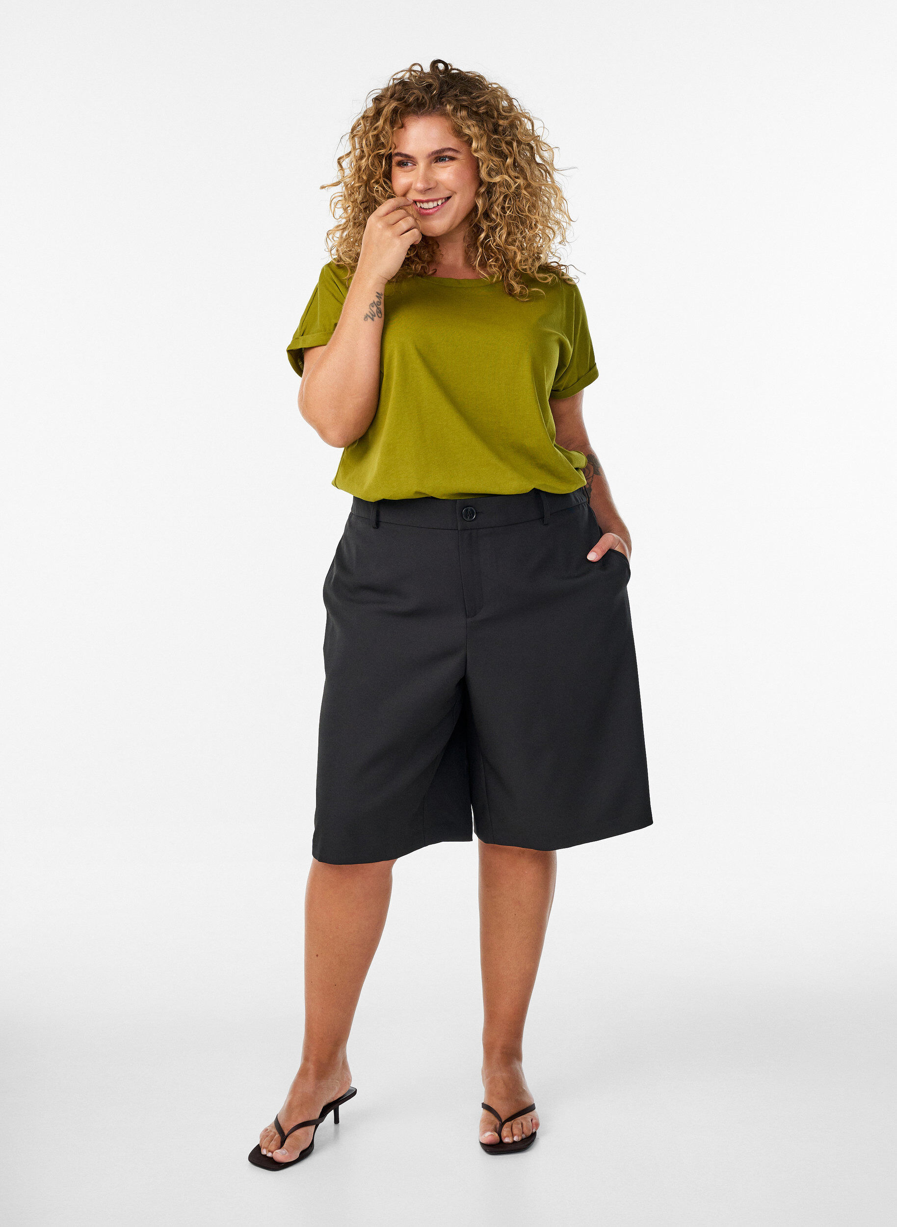 ZizziKort&aelig;rmet t-shirt i bomuldsblanding, Gr&oslash;n, Model image number 1