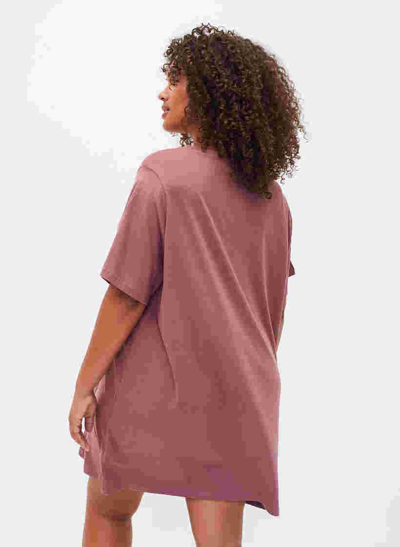 Oversize nat t-shirt i økologisk bomuld, Rose Brown W. Relax , Model image number 1