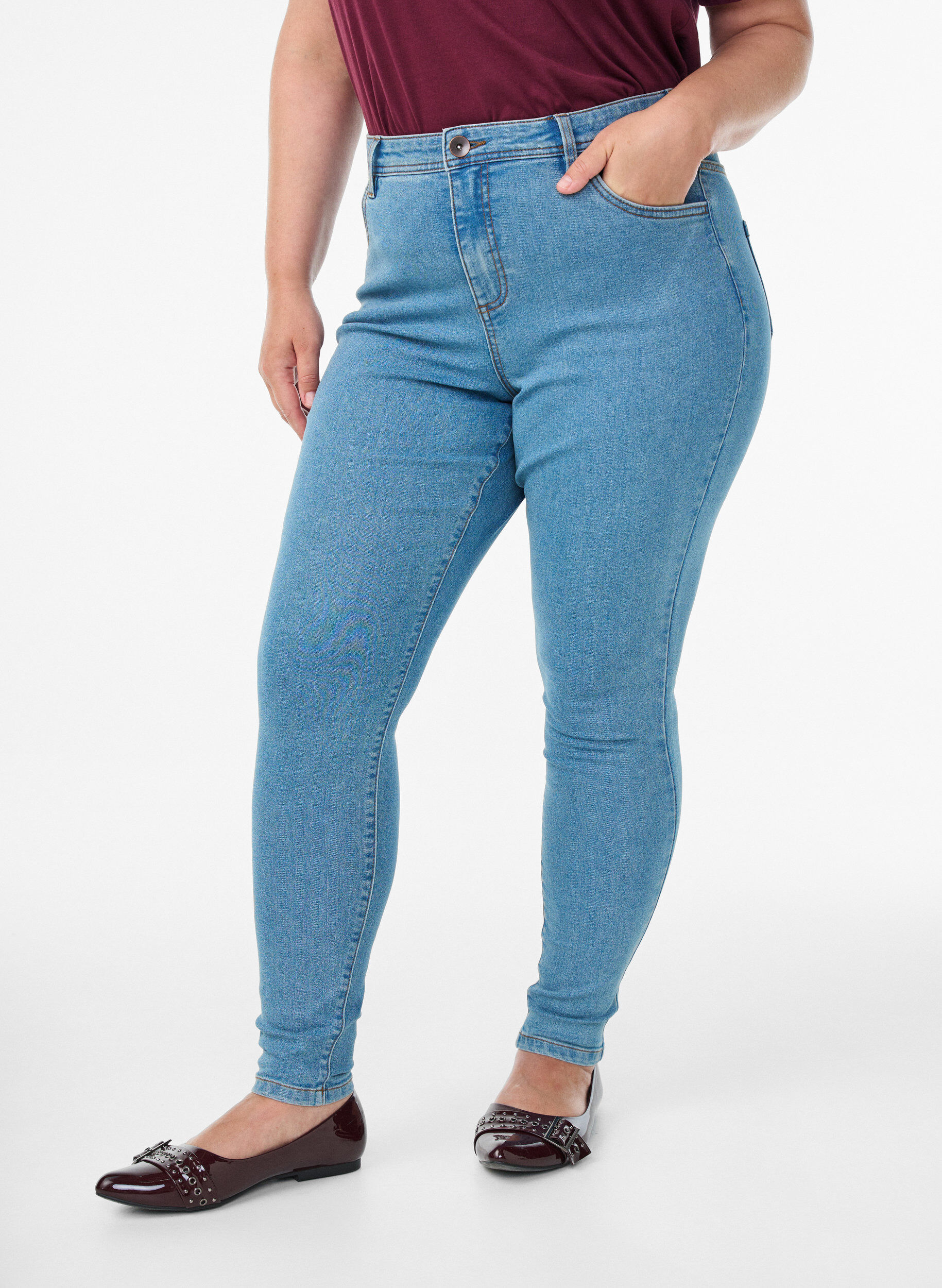 Zizzi Jeans med super slim fit, Bl&aring;, Model image number 2