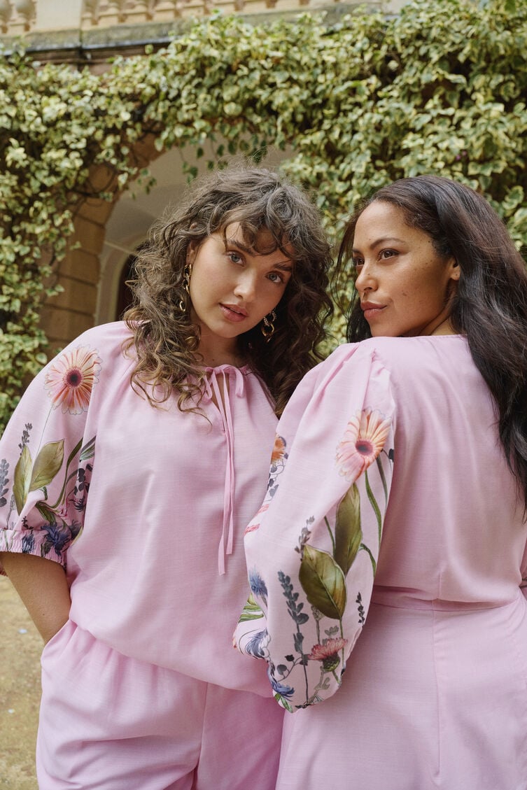 Blomster detaljer, , Model