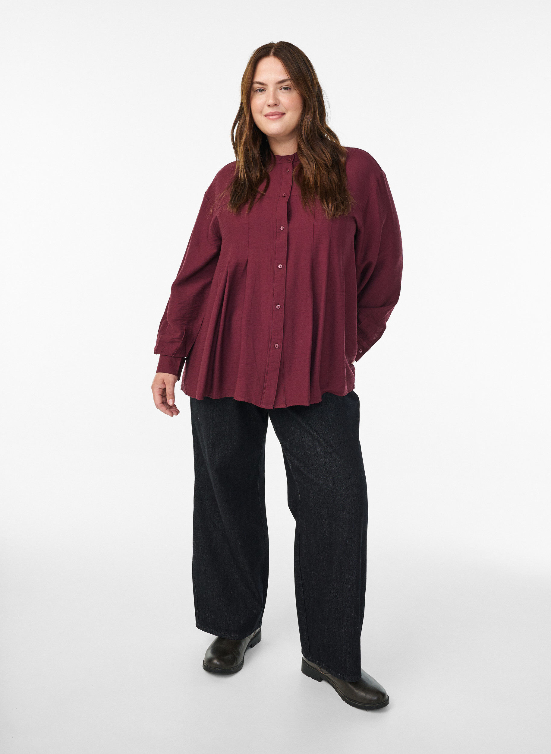 Zizzi Viskoseskjorte med A-shape, R&oslash;d, Model image number 1