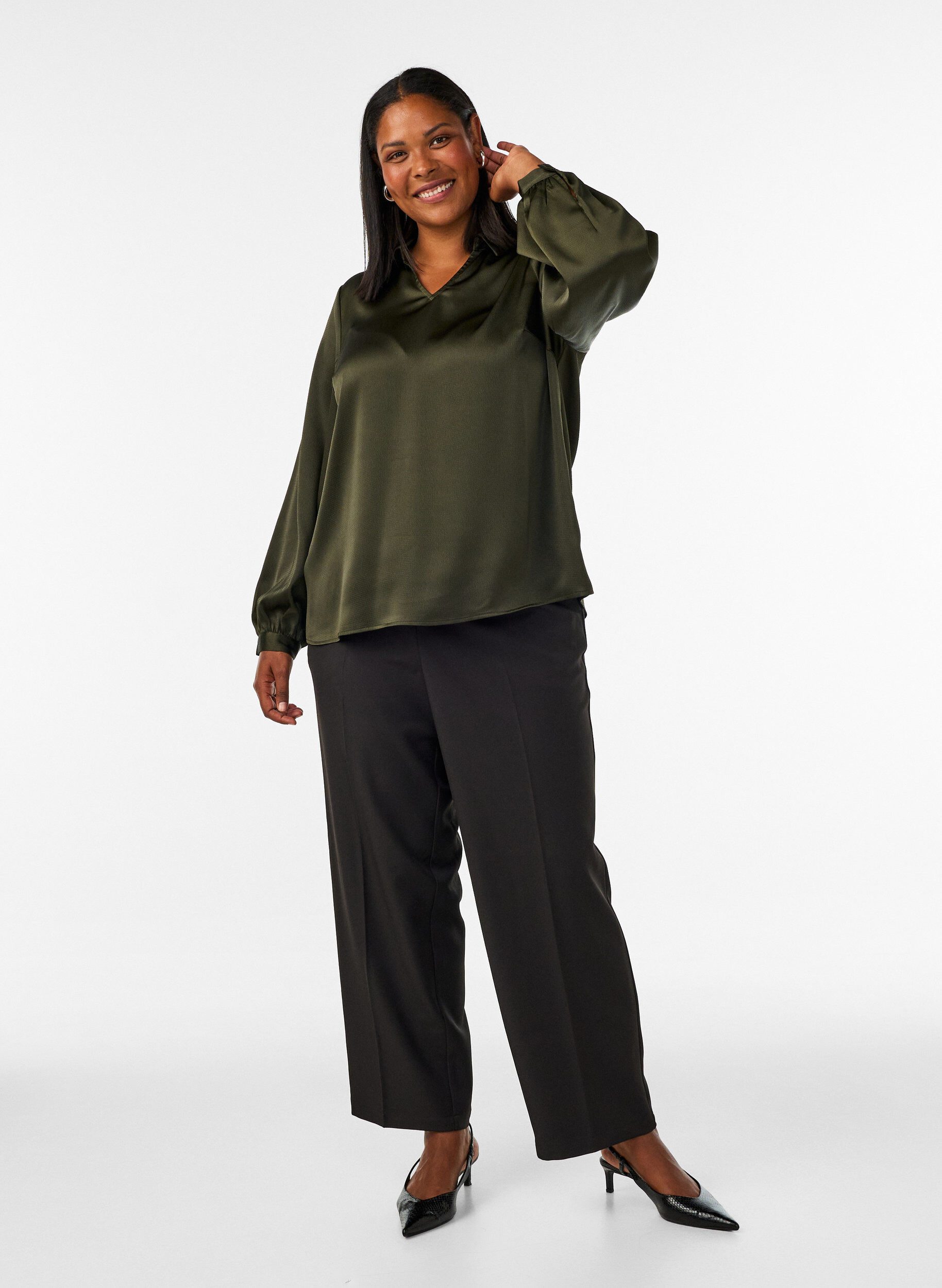 ZizziBluse med skjortekrave og V-hals, Gr&oslash;n, Model image number 1