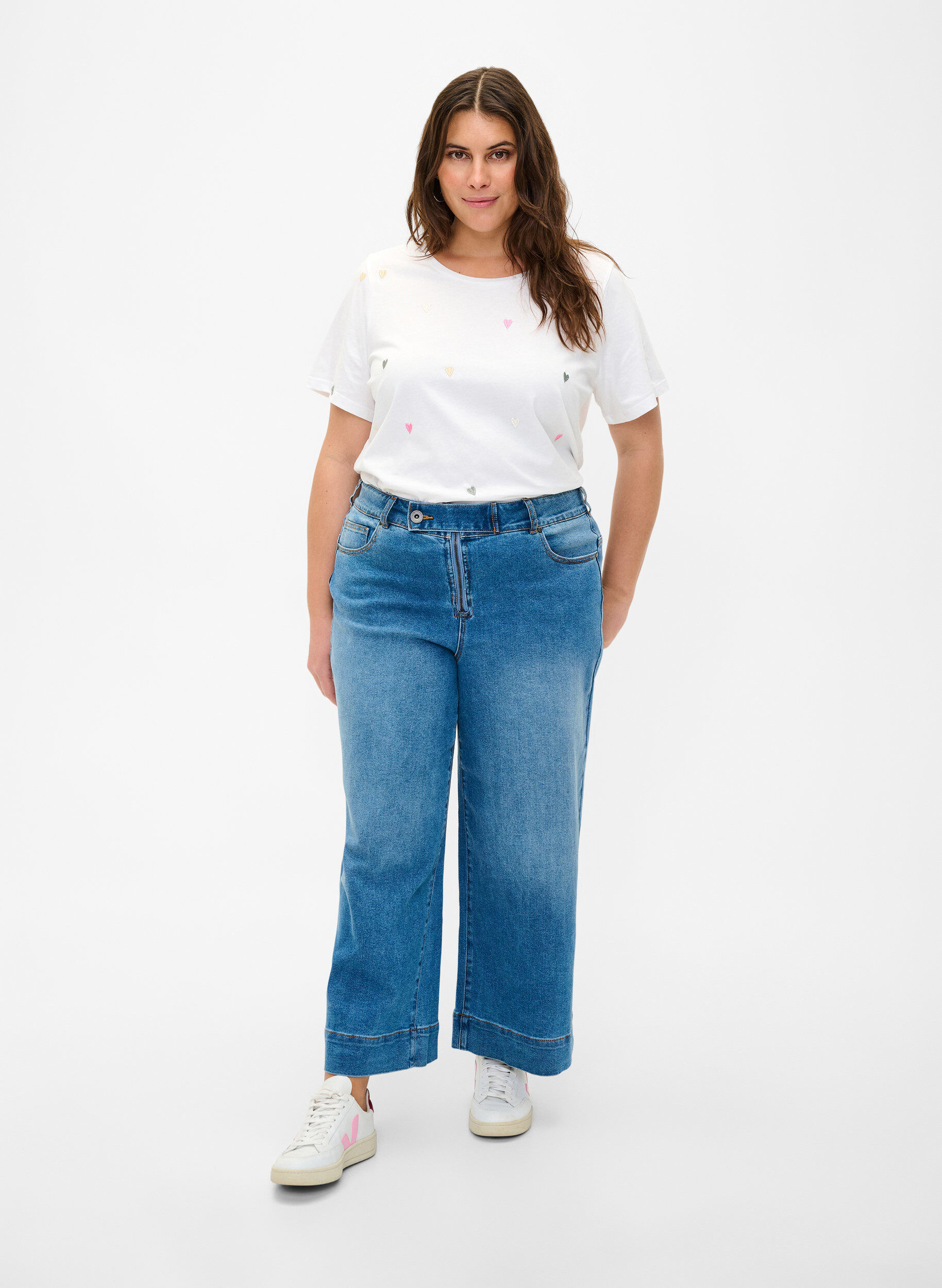 Zizzi Cropped jeans med vidde, Bl&aring;, Model image number 0