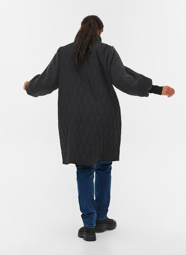 Quiltet jakke med teddy og lommer, Black Comb, Model image number 1