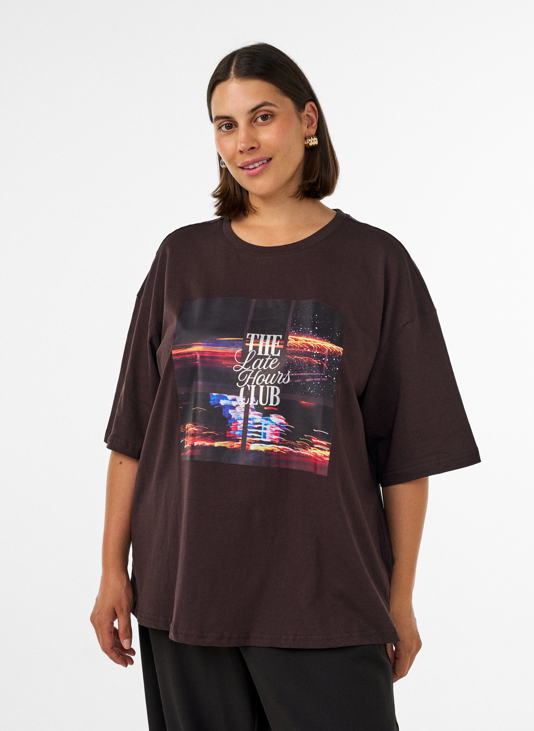 Oversized T-shirt med stort fotoprint, Brun, Model