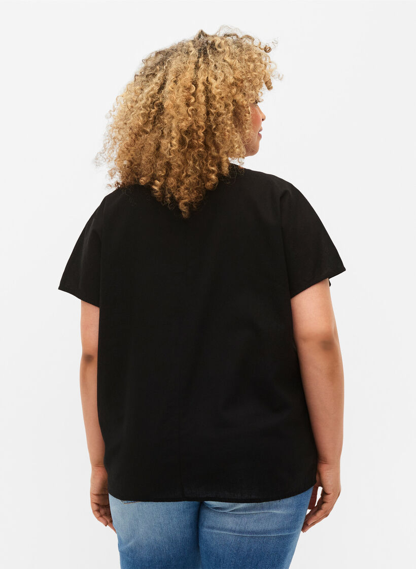 Kortærmet bluse i bomuldsmix med hør, Black, Model image number 1