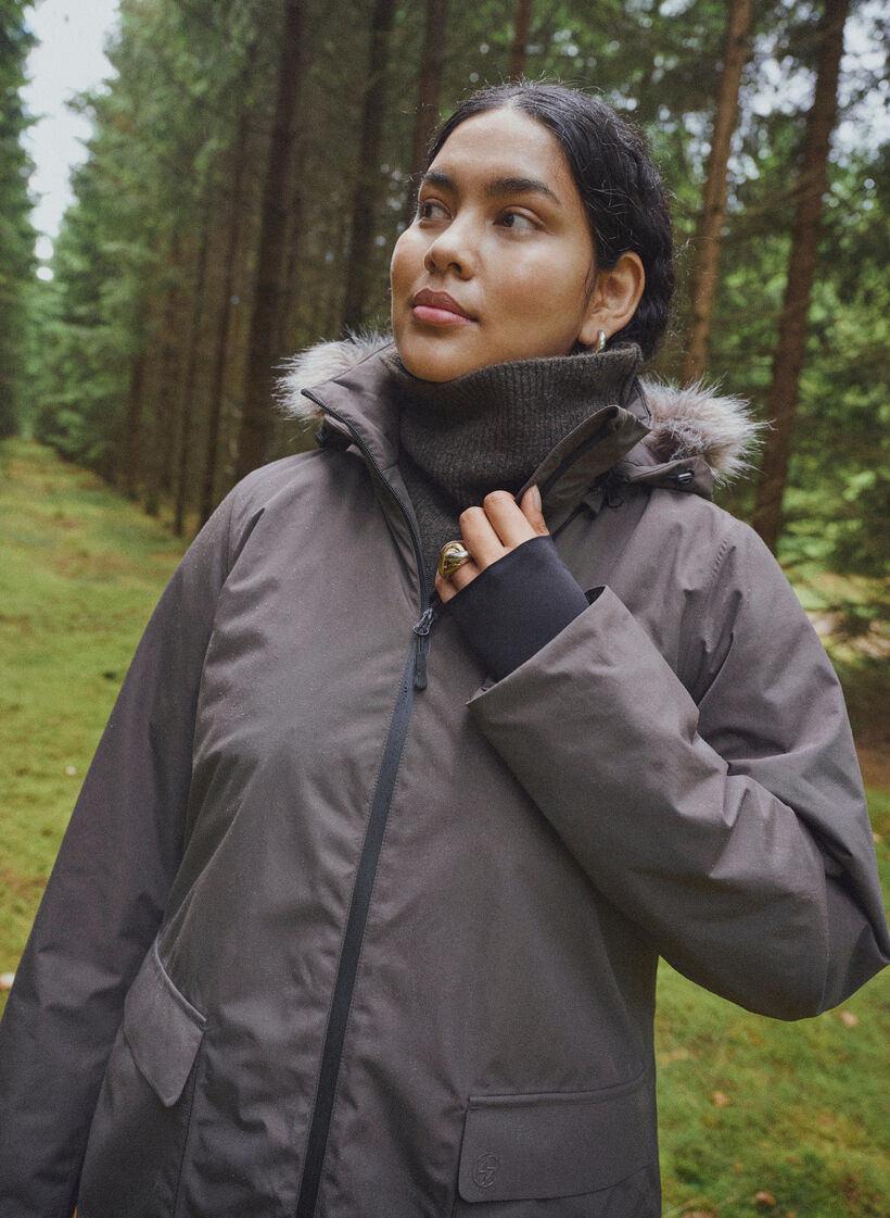 Vandt&aelig;t parka vinterjakke med h&aelig;tte, Brun, Image image number 0