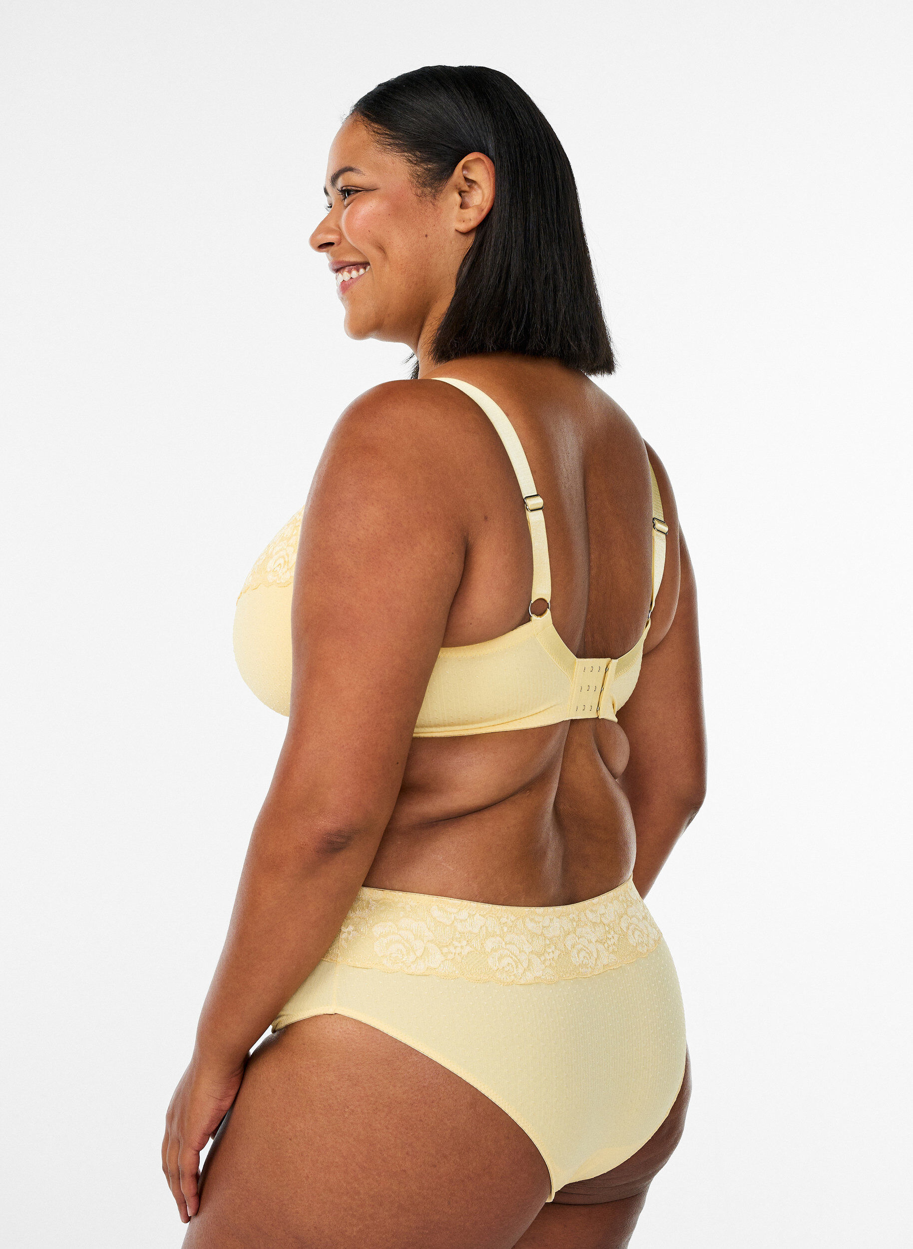 Zizzi Vatteret bh med blonder og dobby-struktur, Gul, Model image number 2