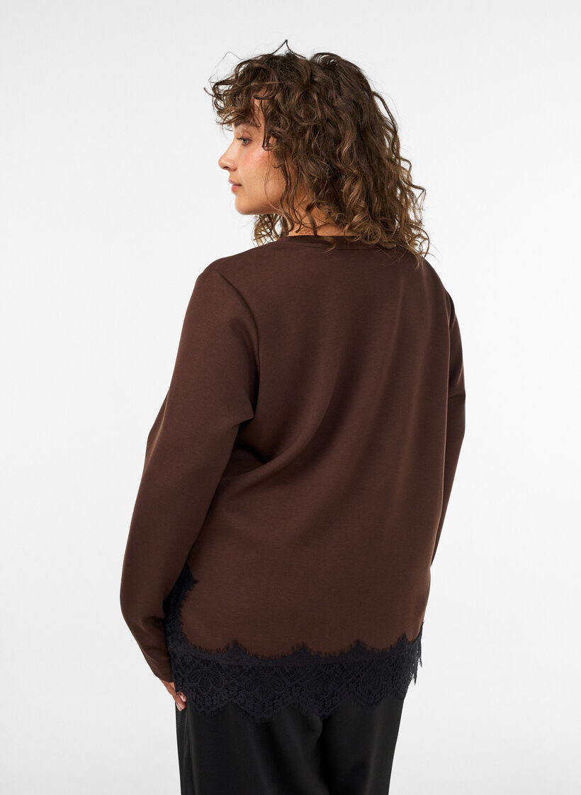 Jerseybluse med blondekant, Brun, Model image number 2