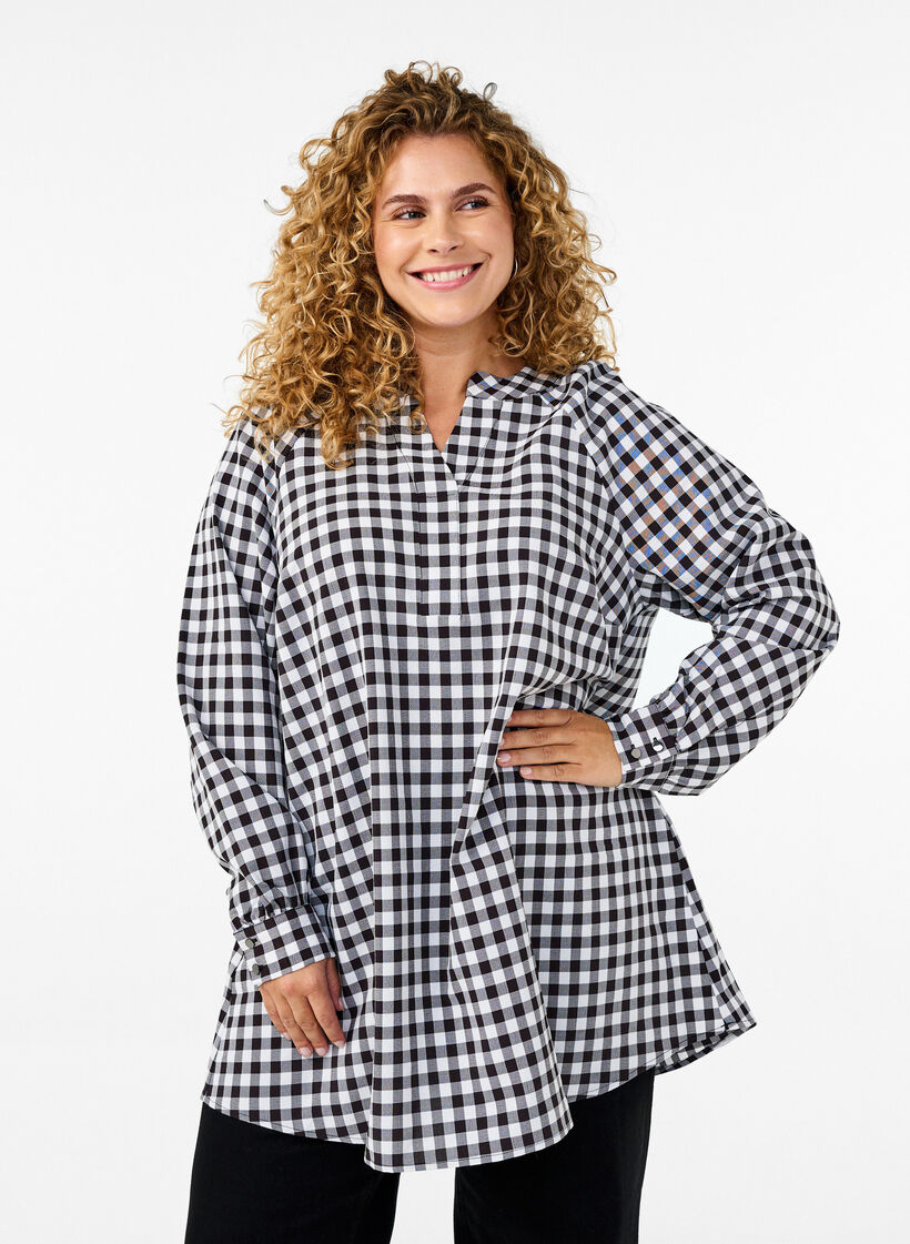 Ternet tunika med V-hals, Black/W. Gingham, Model image number 0