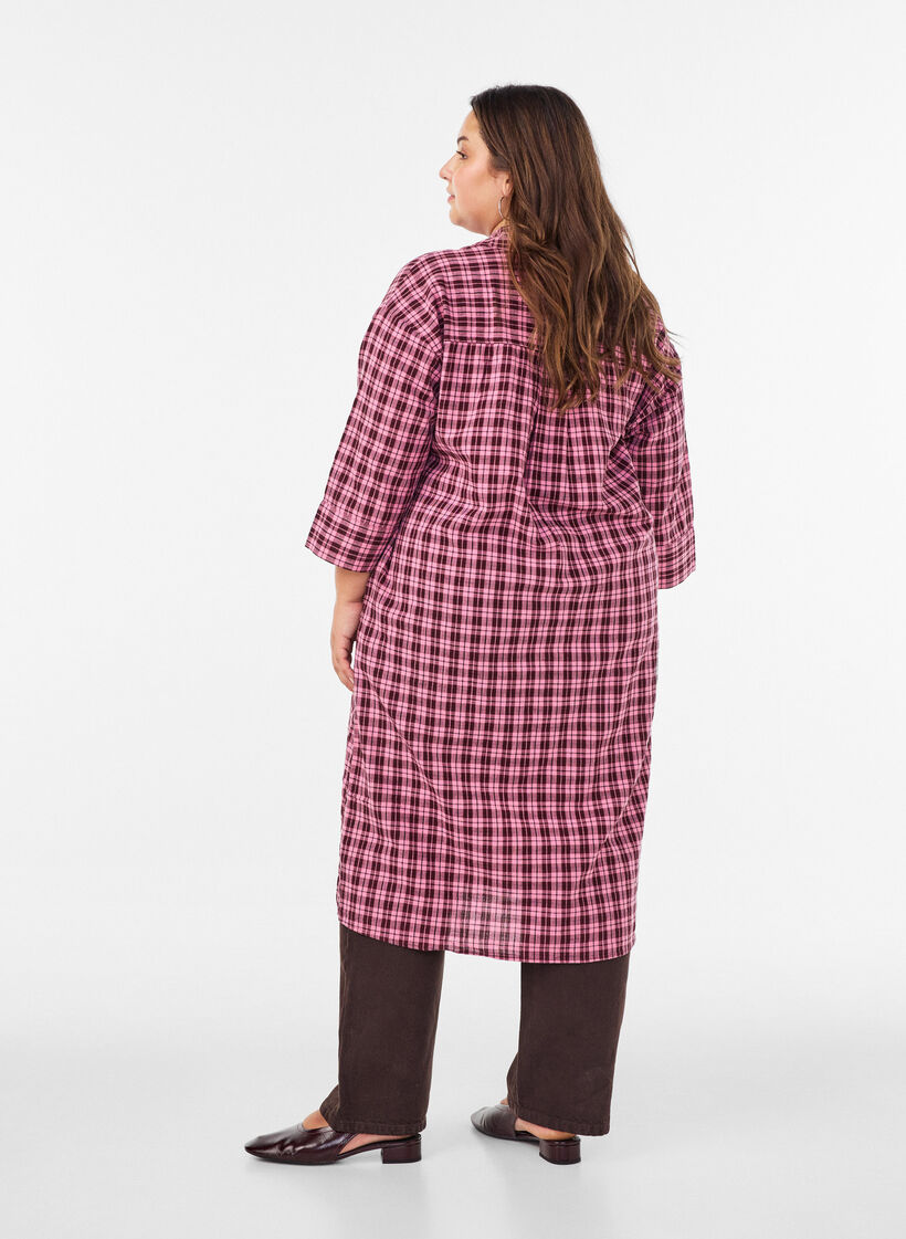 Lang skjorte med tern og 3/4-&aelig;rmer, Lyser&oslash;d, Model image number 1