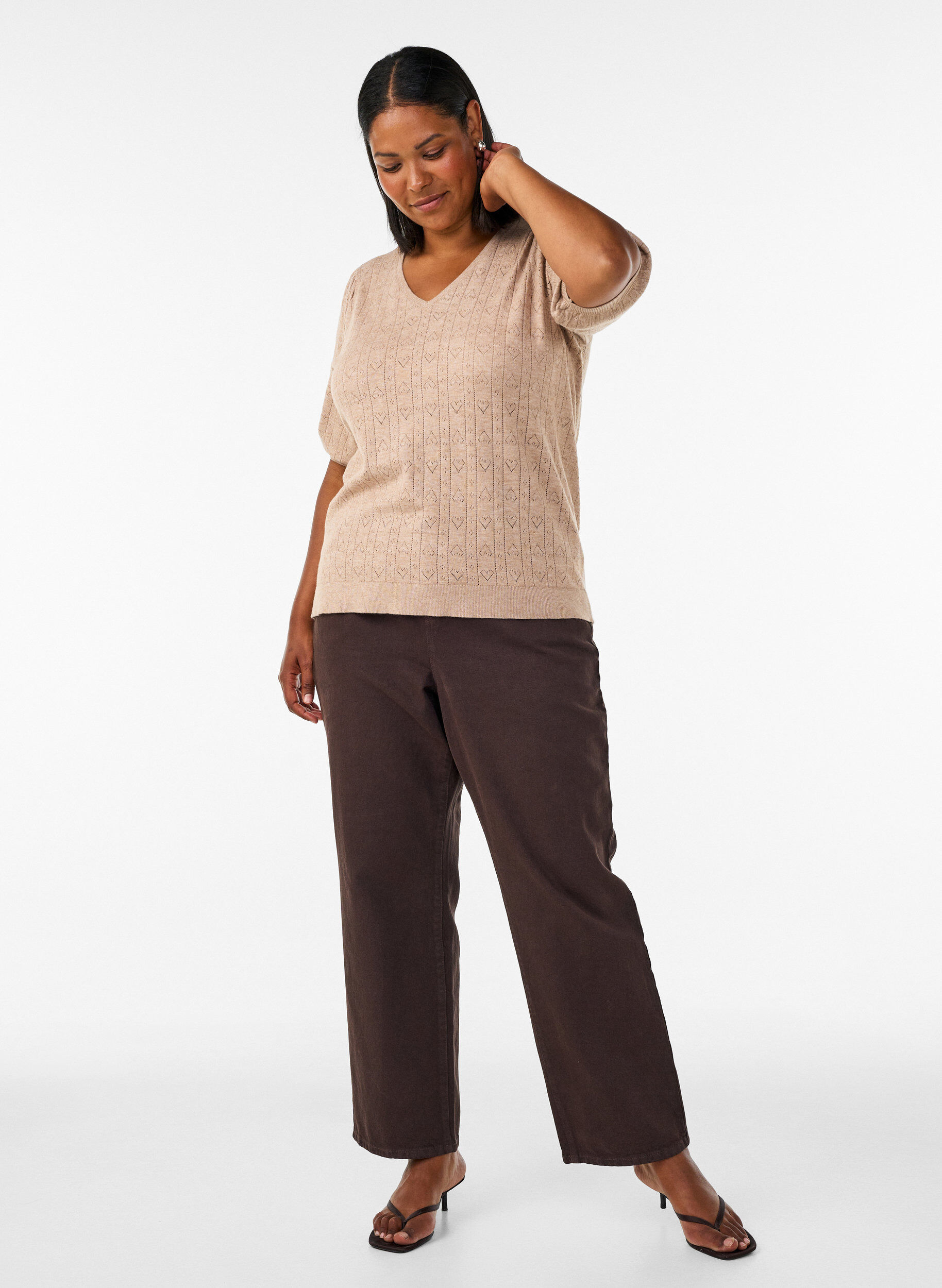 ZizziKort&aelig;rmet strikbluse med pointellem&oslash;nster, Beige, Model image number 1