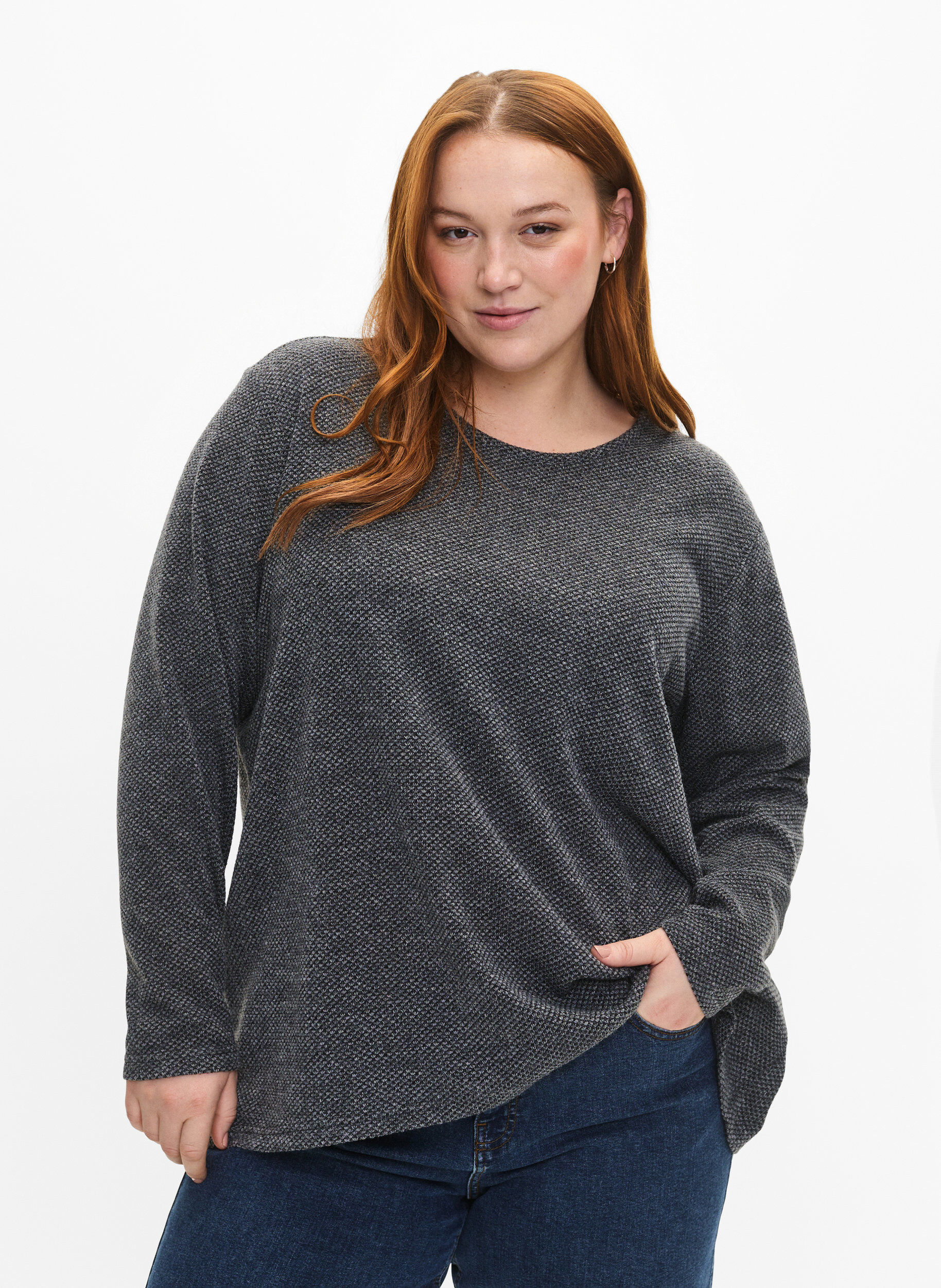 Zizzi Meleret bluse med rund hals og lange &aelig;rmer, Dark Grey, Model image number 0