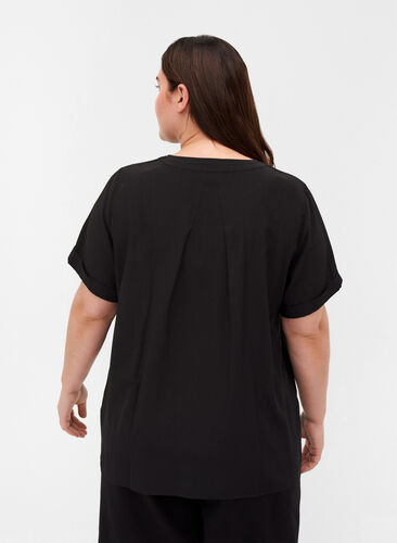 Kortærmet skjorte med rund halsudskæring, Black, Model image number 1