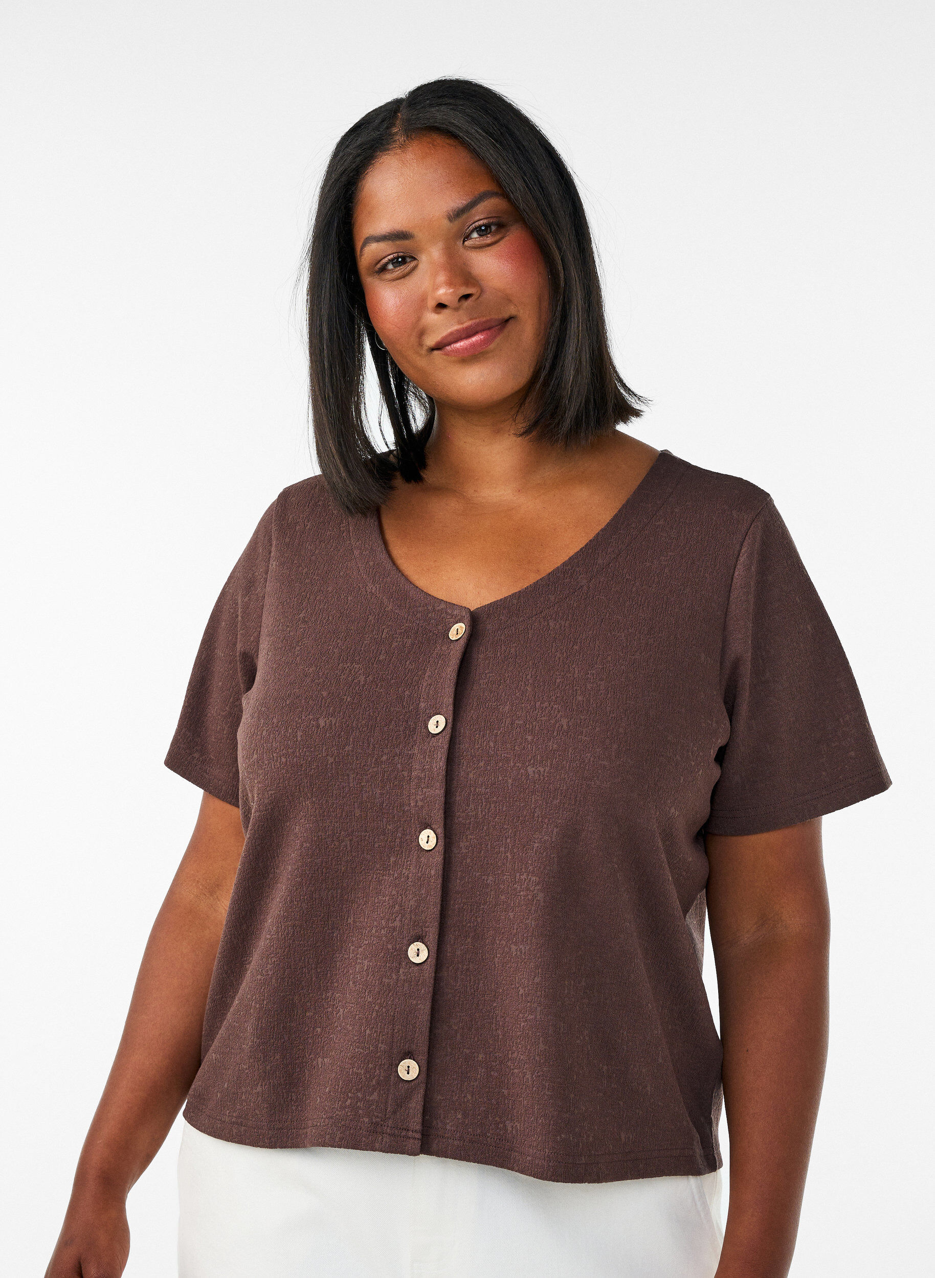 ZizziBluse i bomuld med struktur og knaplukning, Brun, Model image number 0