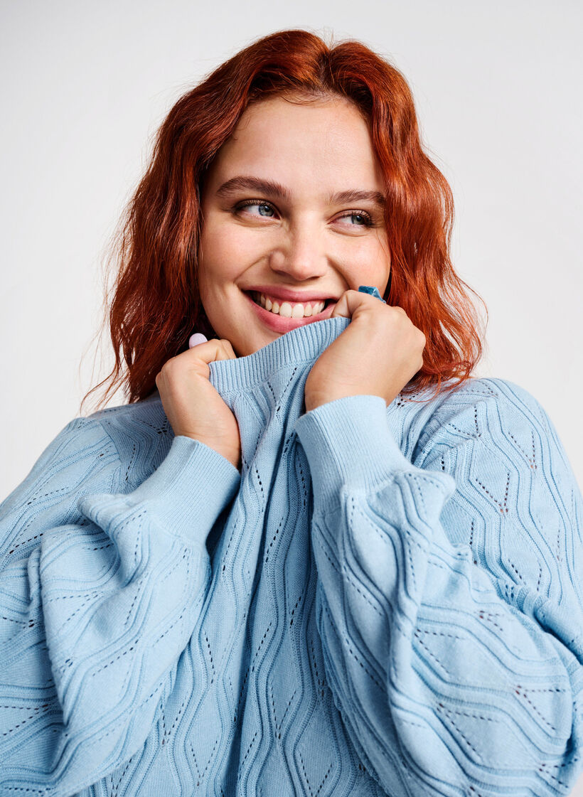 Strikbluse med hulmønster og bådudskæring, Blue Bell, Image image number 0